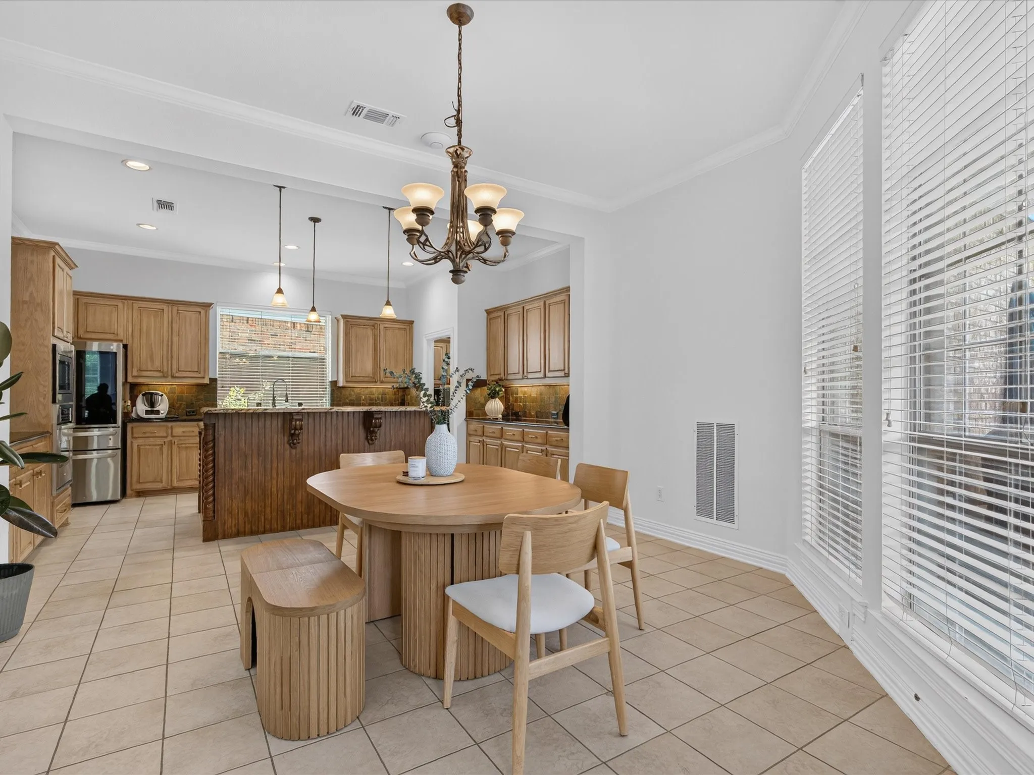Single Family Residence For Sale in Collin County , 1200 Wills Point Drive, Allen, Texas 75013, 4 Bedroom, 4 Bathroom, 3 Garage spaces, 2,952 Sqft, built in 1997, mls#21370837, Real Estate Agent in Allen, Homes For Sale in Collin county, Homes For Sale in Allen, Realtor in Allen Texas, Real Estate Brokerage Independent Realty Texas, Luminita Cordes Realtor