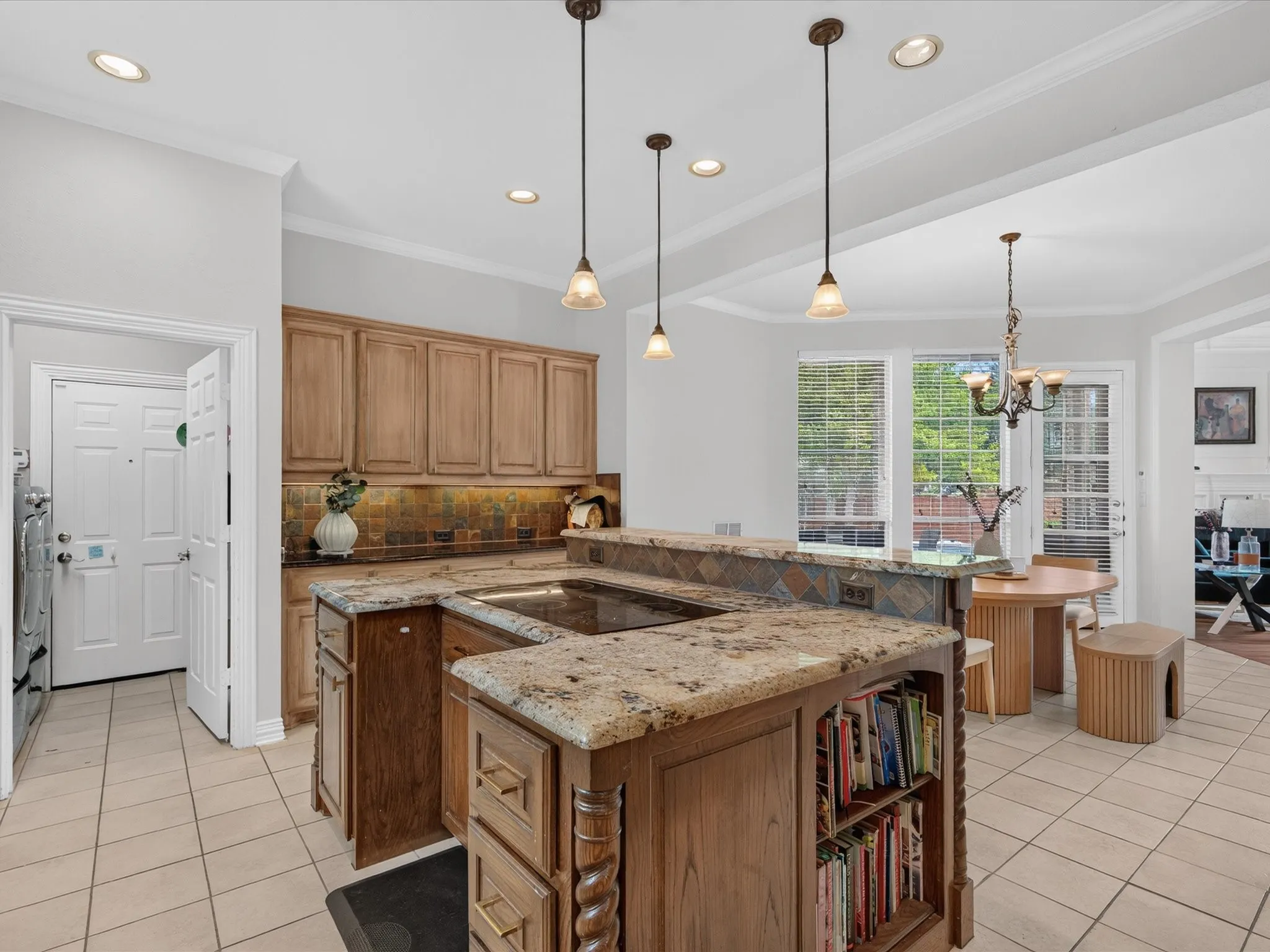 Single Family Residence For Sale in Collin County , 1200 Wills Point Drive, Allen, Texas 75013, 4 Bedroom, 4 Bathroom, 3 Garage spaces, 2,952 Sqft, built in 1997, mls#21370837, Real Estate Agent in Allen, Homes For Sale in Collin county, Homes For Sale in Allen, Realtor in Allen Texas, Real Estate Brokerage Independent Realty Texas, Luminita Cordes Realtor