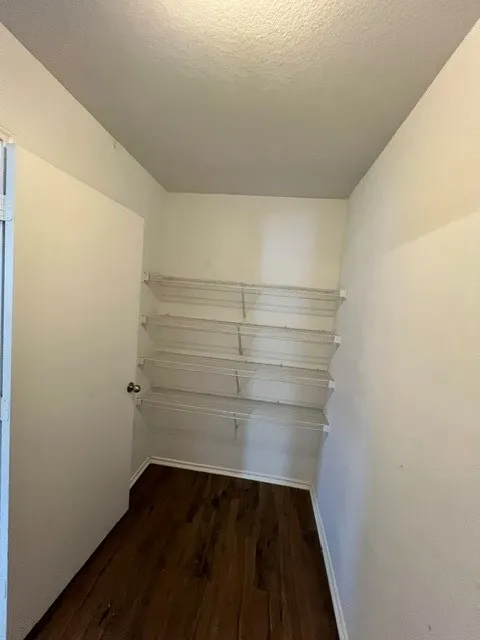 Single Family Residence For Rent in Tarrant County , 1060 Mosaic Drive, Fort Worth, Texas 76179, 3 Bedroom, 2 Bathroom, 2 Garage spaces, 1,714 Sqft, built in 2006, mls#21371438, Real Estate Agent in Fort Worth, Homes For Rent in Tarrant county, Homes For Rent in Fort Worth, Realtor in Fort Worth Texas, Real Estate Brokerage Independent Realty Texas, Luminita Cordes Realtor