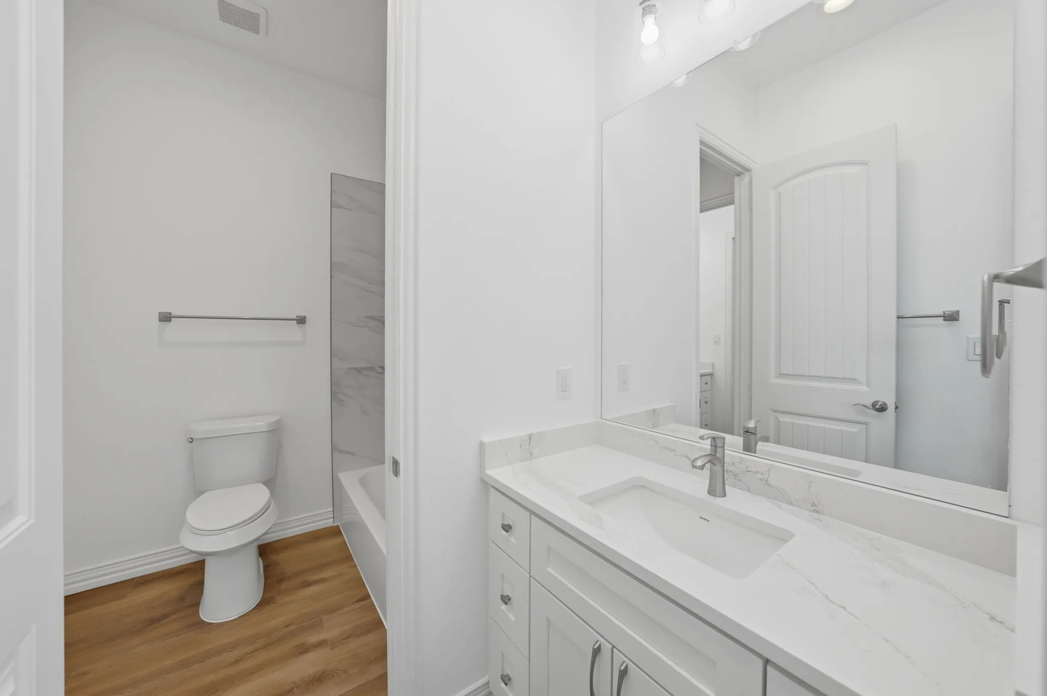 Single Family Residence For Sale in Denton County , 13929 Jackson Road, Krum, Texas 76249, 4 Bedroom, 3 Bathroom, 3 Garage spaces, 3,488 Sqft, built in 2026, mls#21363111, Real Estate Agent in Krum, Homes For Sale in Denton county, Homes For Sale in Krum, Realtor in Krum Texas, Real Estate Brokerage Independent Realty Texas, Luminita Cordes Realtor