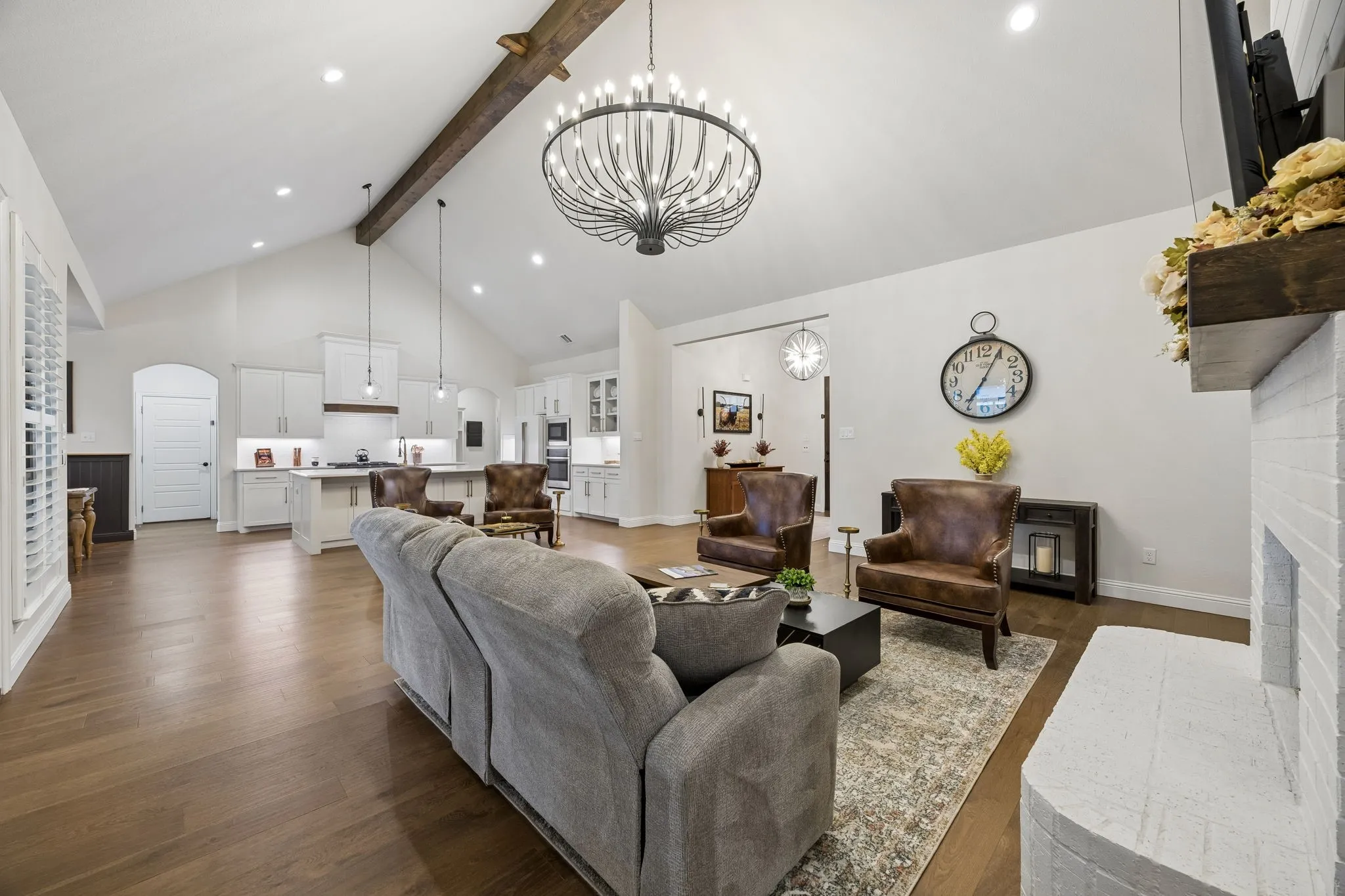 Single Family Residence For Sale in Denton County , 14816 Gentle Dove Street, Justin, Texas 76247, 4 Bedroom, 3 Bathroom, 3 Garage spaces, 2,418 Sqft, built in 2020, mls#21370357, Real Estate Agent in Justin, Homes For Sale in Denton county, Homes For Sale in Justin, Realtor in Justin Texas, Real Estate Brokerage Independent Realty Texas, Luminita Cordes Realtor