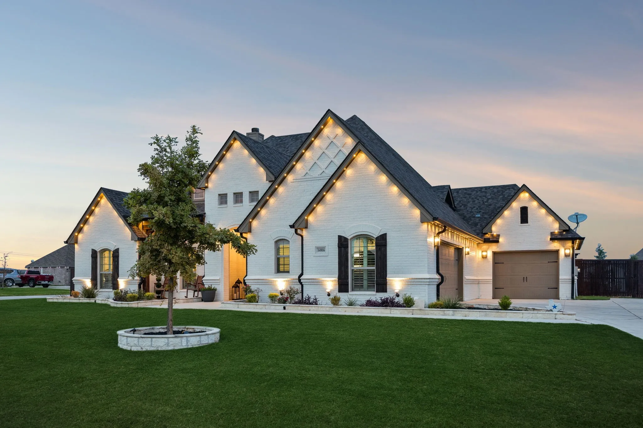 Single Family Residence For Sale in Denton County , 14816 Gentle Dove Street, Justin, Texas 76247, 4 Bedroom, 3 Bathroom, 3 Garage spaces, 2,418 Sqft, built in 2020, mls#21370357, Real Estate Agent in Justin, Homes For Sale in Denton county, Homes For Sale in Justin, Realtor in Justin Texas, Real Estate Brokerage Independent Realty Texas, Luminita Cordes Realtor