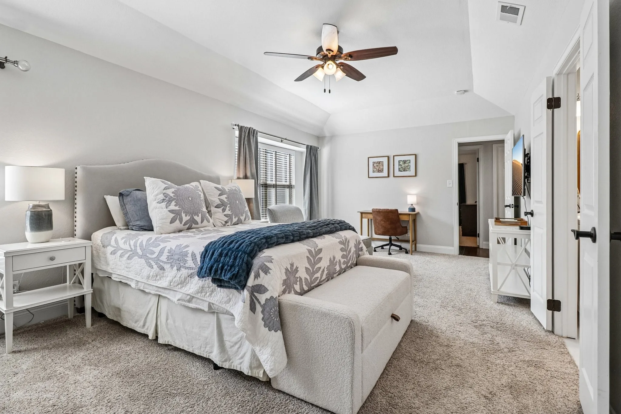 Single Family Residence For Sale in Dallas County , 306 Ashley Drive, Coppell, Texas 75019, 3 Bedroom, 2 Bathroom, 2 Garage spaces, 2,016 Sqft, built in 1986, mls#21367499, Real Estate Agent in Coppell, Homes For Sale in Dallas county, Homes For Sale in Coppell, Realtor in Coppell Texas, Real Estate Brokerage Independent Realty Texas, Luminita Cordes Realtor