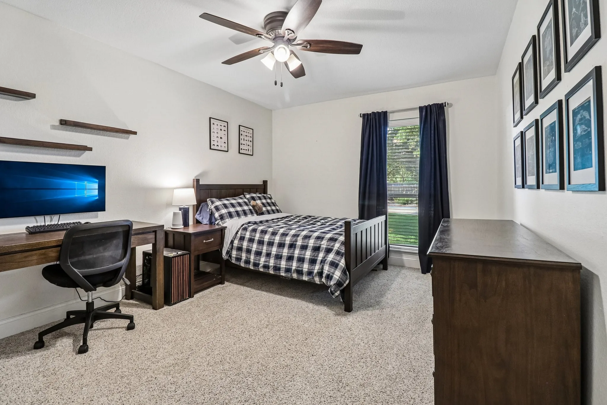 Single Family Residence For Sale in Dallas County , 306 Ashley Drive, Coppell, Texas 75019, 3 Bedroom, 2 Bathroom, 2 Garage spaces, 2,016 Sqft, built in 1986, mls#21367499, Real Estate Agent in Coppell, Homes For Sale in Dallas county, Homes For Sale in Coppell, Realtor in Coppell Texas, Real Estate Brokerage Independent Realty Texas, Luminita Cordes Realtor
