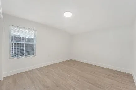 Single Family Residence For Sale in Dallas County , 4020 Colonial Avenue, Dallas, Texas 75215, 3 Bedroom, 2 Bathroom, Garage spaces, 1,689 Sqft, built in 1922, mls#21371443, Real Estate Agent in Dallas, Homes For Sale in Dallas county, Homes For Sale in Dallas, Realtor in Dallas Texas, Real Estate Brokerage Independent Realty Texas, Luminita Cordes Realtor
