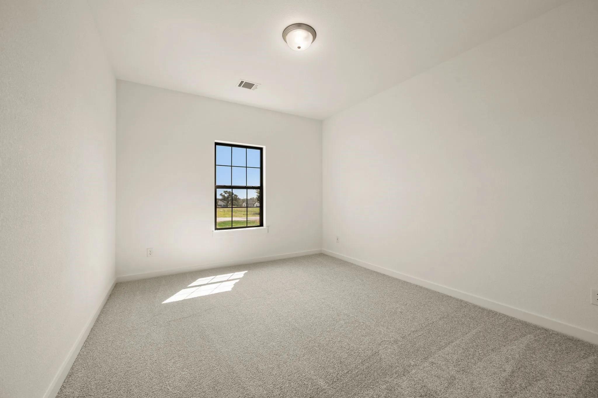 Single Family Residence For Sale in Parker County , 1013 Gatlin Court, Springtown, Texas 76082, 3 Bedroom, 2 Bathroom, 2 Garage spaces, 1,856 Sqft, built in 2026, mls#21371447, Real Estate Agent in Springtown, Homes For Sale in Parker county, Homes For Sale in Springtown, Realtor in Springtown Texas, Real Estate Brokerage Independent Realty Texas, Luminita Cordes Realtor