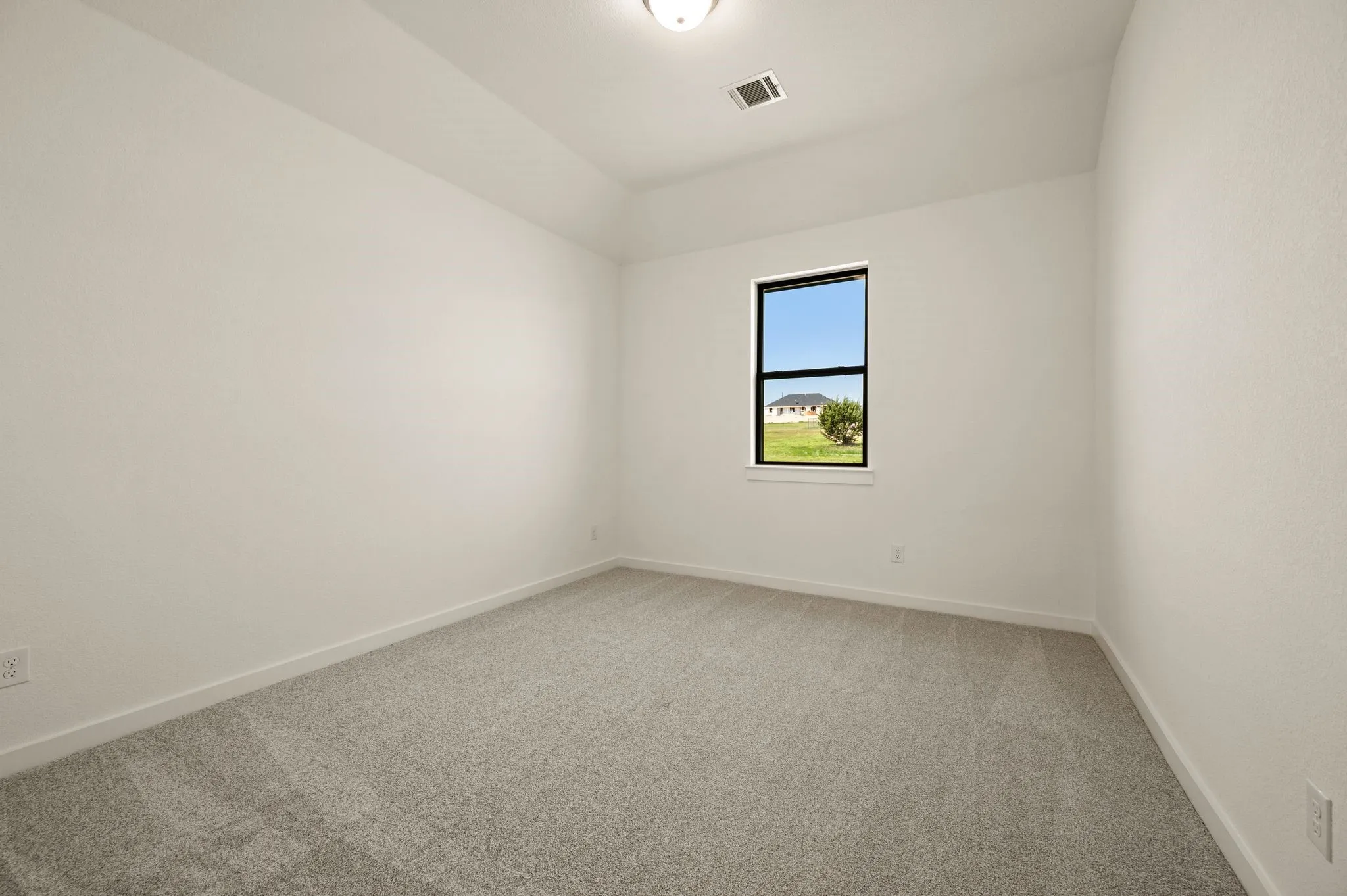 Single Family Residence For Sale in Parker County , 1013 Gatlin Court, Springtown, Texas 76082, 3 Bedroom, 2 Bathroom, 2 Garage spaces, 1,856 Sqft, built in 2026, mls#21371447, Real Estate Agent in Springtown, Homes For Sale in Parker county, Homes For Sale in Springtown, Realtor in Springtown Texas, Real Estate Brokerage Independent Realty Texas, Luminita Cordes Realtor