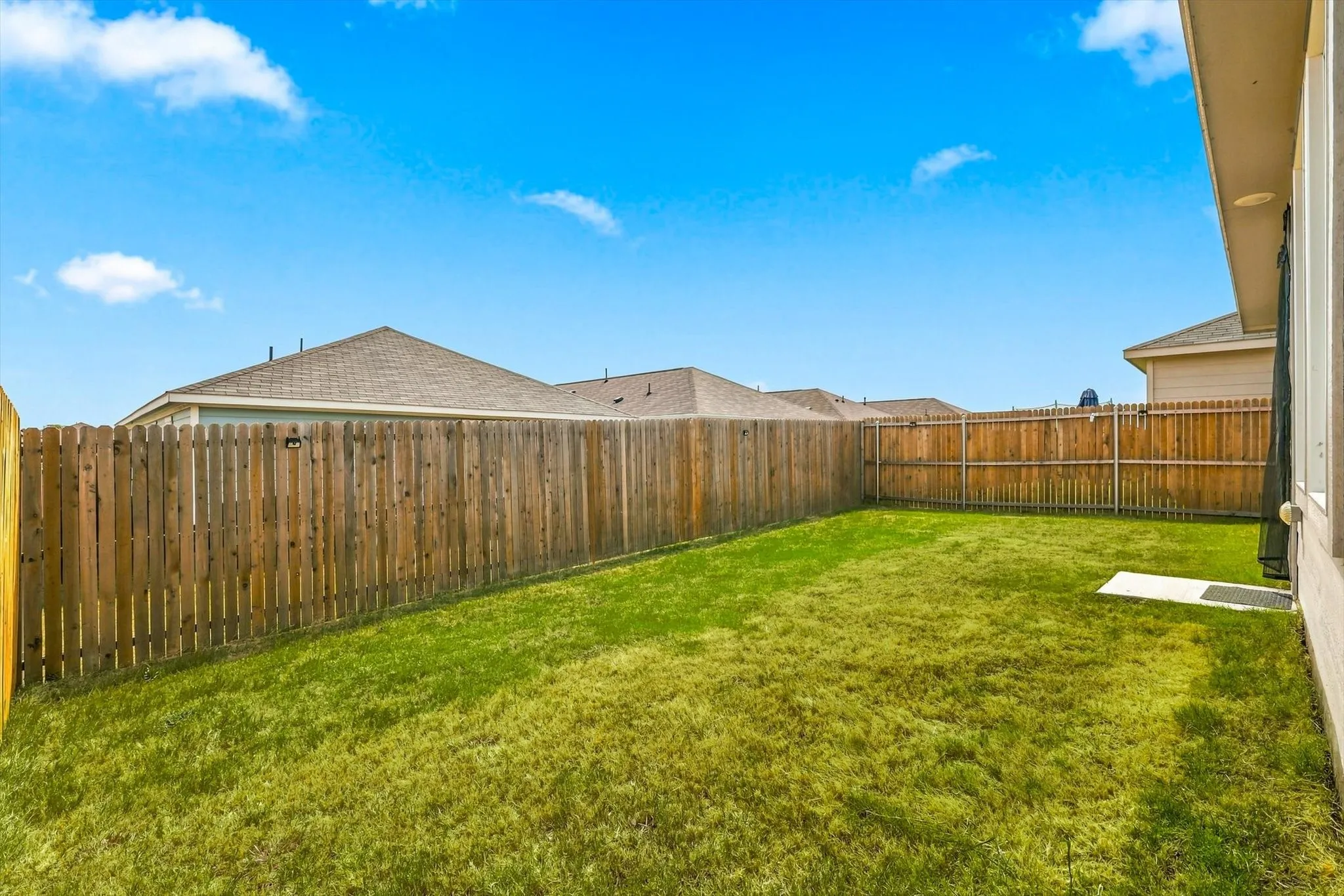Single Family Residence For Sale in Collin County , 1012 Calley Pear Trail, Princeton, Texas 75407, 3 Bedroom, 2 Bathroom, 2 Garage spaces, 1,402 Sqft, built in 2025, mls#21368273, Real Estate Agent in Princeton, Homes For Sale in Collin county, Homes For Sale in Princeton, Realtor in Princeton Texas, Real Estate Brokerage Independent Realty Texas, Luminita Cordes Realtor