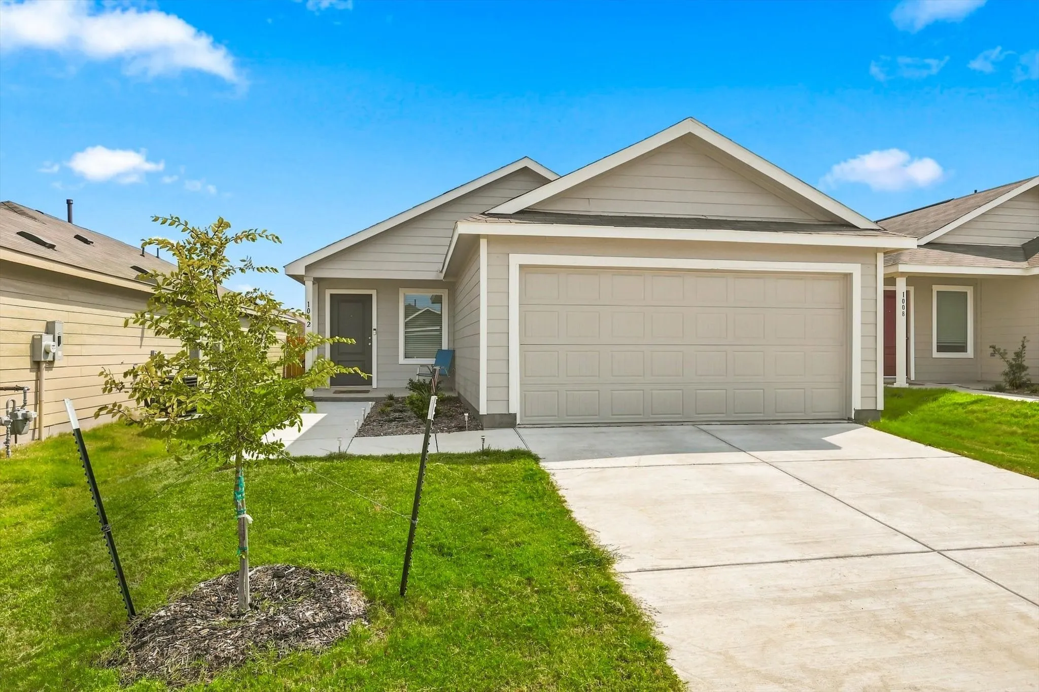 Single Family Residence For Sale in Collin County , 1012 Calley Pear Trail, Princeton, Texas 75407, 3 Bedroom, 2 Bathroom, 2 Garage spaces, 1,402 Sqft, built in 2025, mls#21368273, Real Estate Agent in Princeton, Homes For Sale in Collin county, Homes For Sale in Princeton, Realtor in Princeton Texas, Real Estate Brokerage Independent Realty Texas, Luminita Cordes Realtor