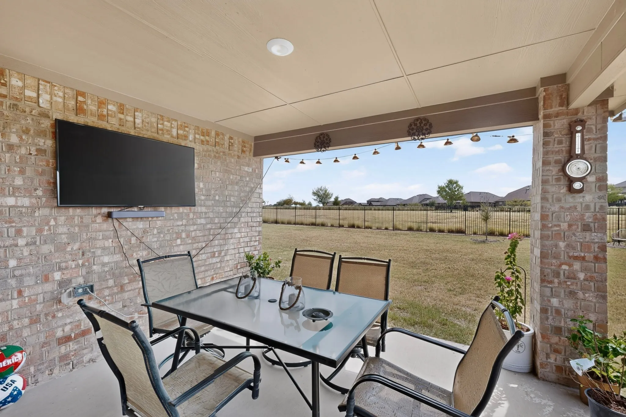 Single Family Residence For Sale in Rockwall County , 311 Colony Way, Fate, Texas 75189, 4 Bedroom, 2 Bathroom, 2 Garage spaces, 2,367 Sqft, built in 2023, mls#21369987, Real Estate Agent in Fate, Homes For Sale in Rockwall county, Homes For Sale in Fate, Realtor in Fate Texas, Real Estate Brokerage Independent Realty Texas, Luminita Cordes Realtor