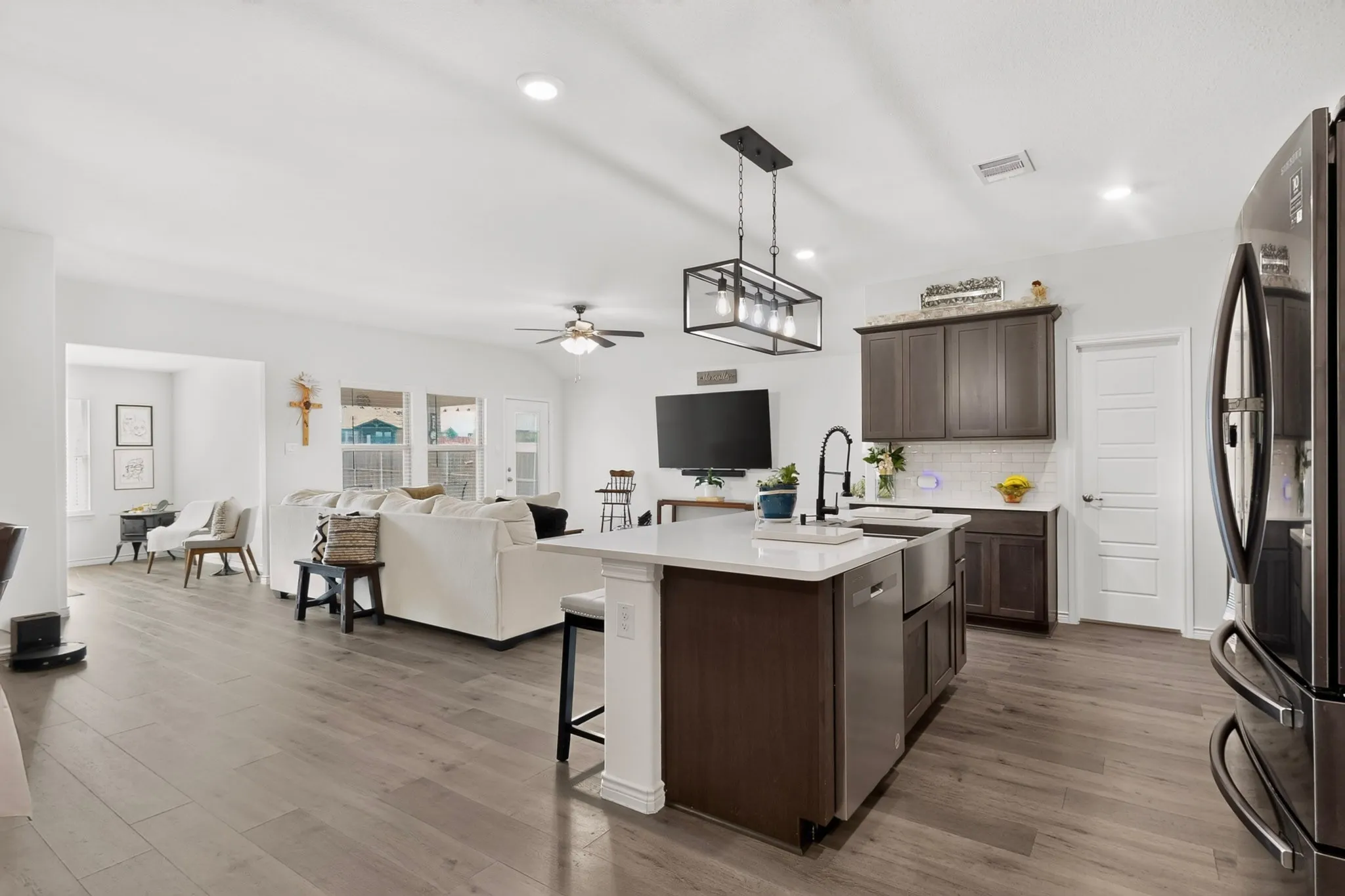Single Family Residence For Sale in Rockwall County , 311 Colony Way, Fate, Texas 75189, 4 Bedroom, 2 Bathroom, 2 Garage spaces, 2,367 Sqft, built in 2023, mls#21369987, Real Estate Agent in Fate, Homes For Sale in Rockwall county, Homes For Sale in Fate, Realtor in Fate Texas, Real Estate Brokerage Independent Realty Texas, Luminita Cordes Realtor