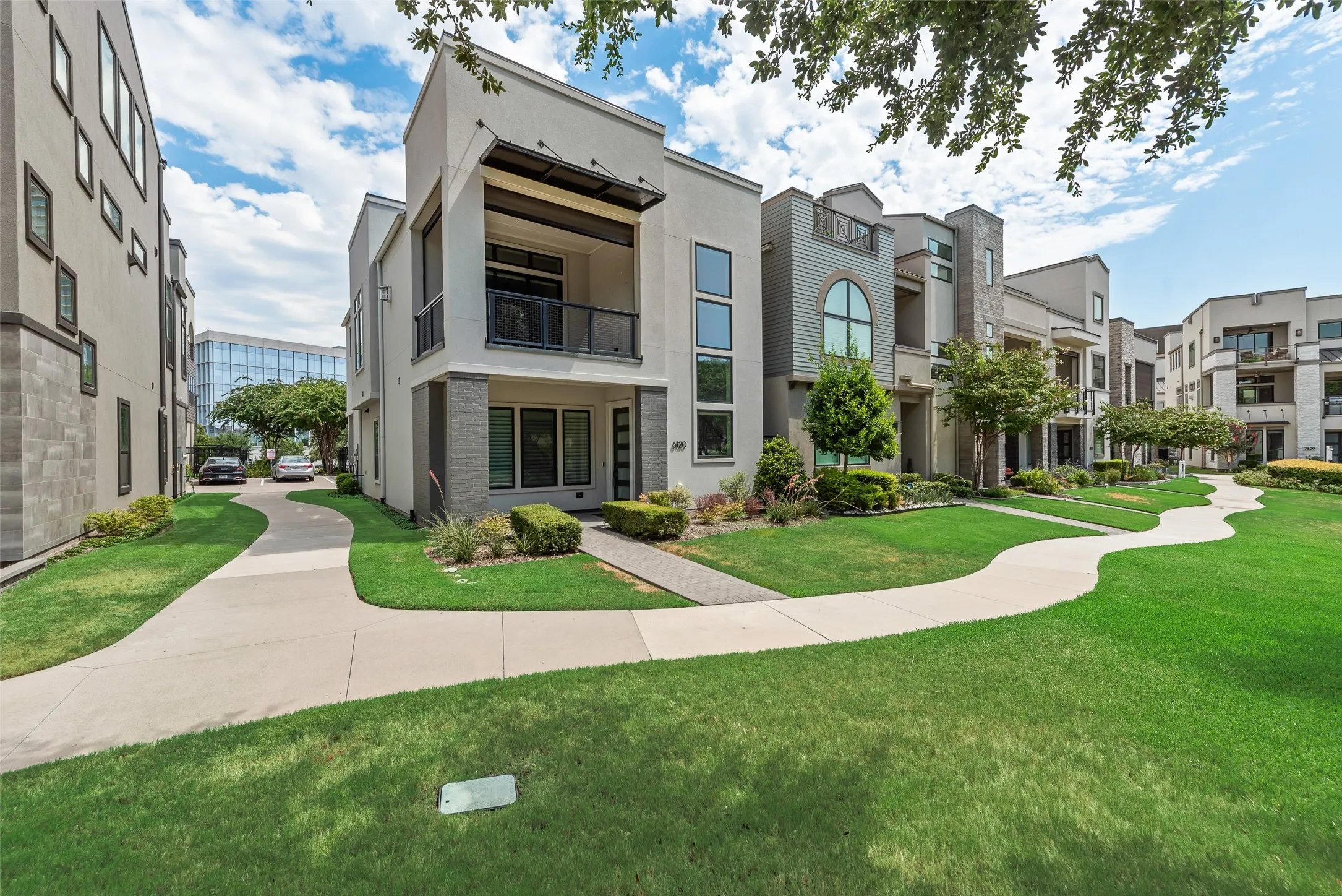 Single Family Residence For Rent in Collin County , 6120 Preserve Drive, Plano, Texas 75024, 3 Bedroom, 3 Bathroom, 2 Garage spaces, 2,133 Sqft, built in 2019, mls#21369132, Real Estate Agent in Plano, Homes For Rent in Collin county, Homes For Rent in Plano, Realtor in Plano Texas, Real Estate Brokerage Independent Realty Texas, Luminita Cordes Realtor