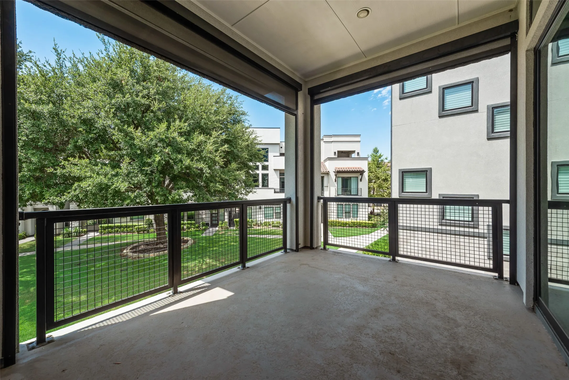 Single Family Residence For Rent in Collin County , 6120 Preserve Drive, Plano, Texas 75024, 3 Bedroom, 3 Bathroom, 2 Garage spaces, 2,133 Sqft, built in 2019, mls#21369132, Real Estate Agent in Plano, Homes For Rent in Collin county, Homes For Rent in Plano, Realtor in Plano Texas, Real Estate Brokerage Independent Realty Texas, Luminita Cordes Realtor