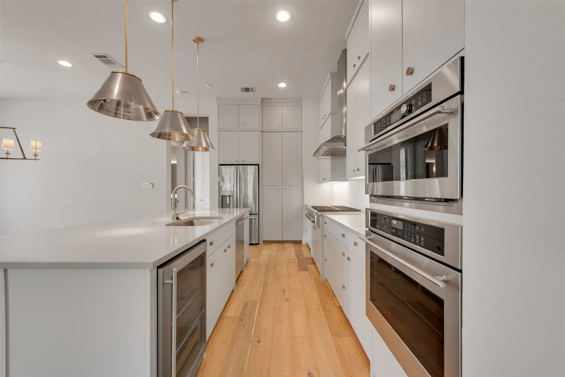 Single Family Residence For Rent in Collin County , 6120 Preserve Drive, Plano, Texas 75024, 3 Bedroom, 3 Bathroom, 2 Garage spaces, 2,133 Sqft, built in 2019, mls#21369132, Real Estate Agent in Plano, Homes For Rent in Collin county, Homes For Rent in Plano, Realtor in Plano Texas, Real Estate Brokerage Independent Realty Texas, Luminita Cordes Realtor