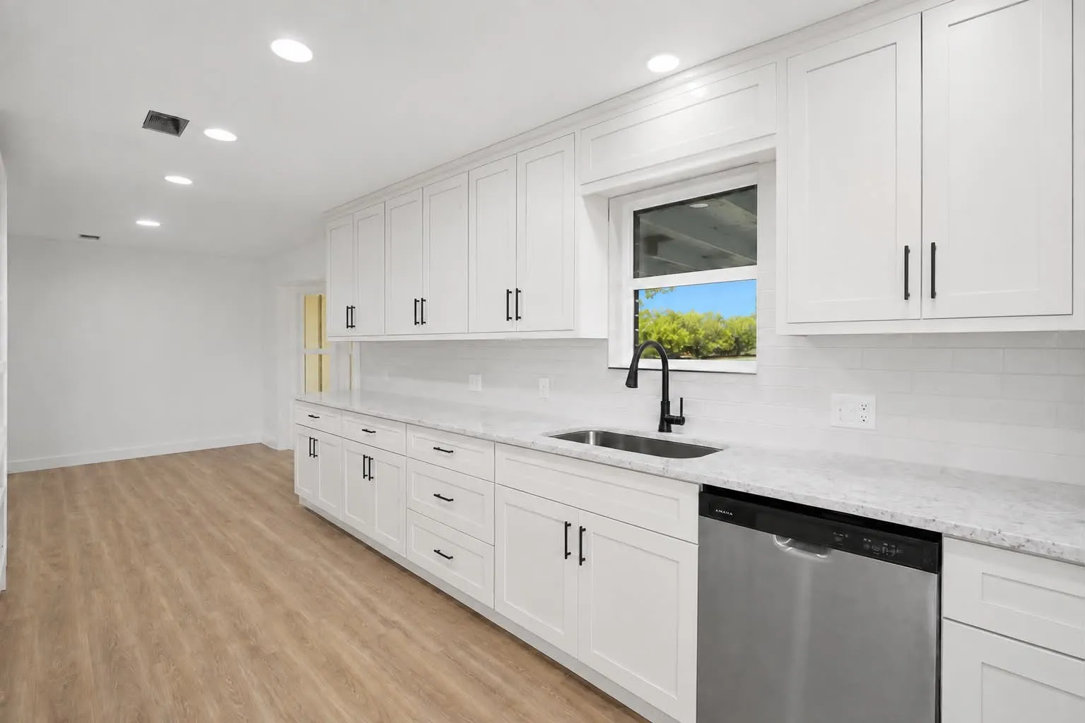 Some cabinetry and hardware were rendered prior to actual completion and may vary to the actual design.