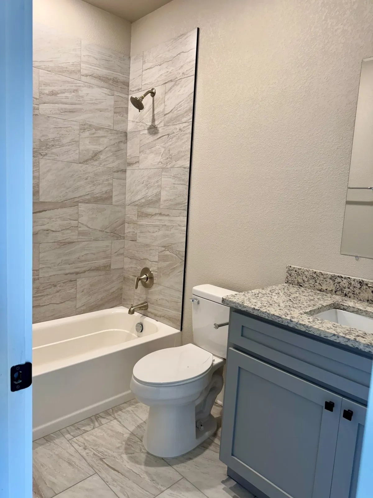 Single Family Residence For Rent in Smith County , 15528 Greenhouse Way, Lindale, Texas 75771, 3 Bedroom, 2 Bathroom, 2 Garage spaces, 1,607 Sqft, built in 2025, mls#21371462, Real Estate Agent in Lindale, Homes For Rent in Smith county, Homes For Rent in Lindale, Realtor in Lindale Texas, Real Estate Brokerage Independent Realty Texas, Luminita Cordes Realtor