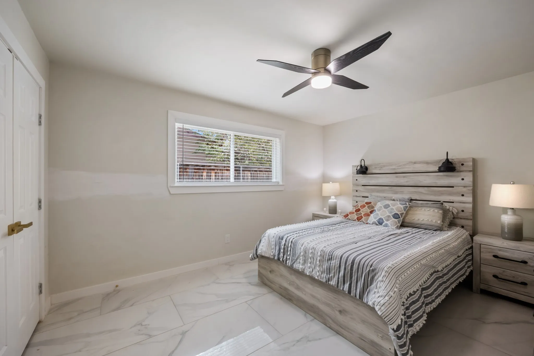 Single Family Residence For Sale in Dallas County , 1702 Baltimore Drive, Richardson, Texas 75081, 4 Bedroom, 3 Bathroom, 2 Garage spaces, 2,178 Sqft, built in 1973, mls#21370679, Real Estate Agent in Richardson, Homes For Sale in Dallas county, Homes For Sale in Richardson, Realtor in Richardson Texas, Real Estate Brokerage Independent Realty Texas, Luminita Cordes Realtor