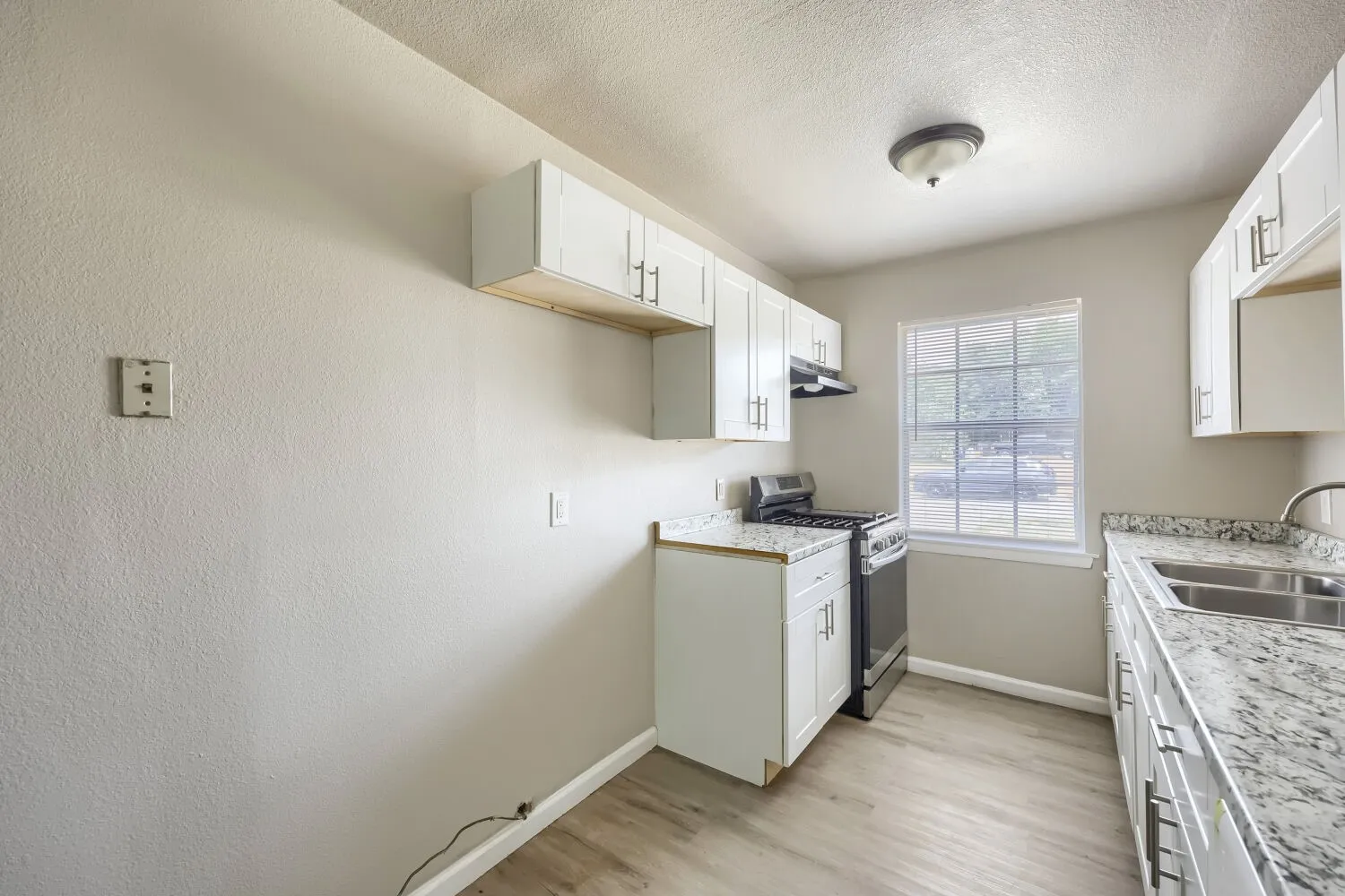 Single Family Residence For Rent in Dallas County , 267 Merribrook Trail, Duncanville, Texas 75116, 3 Bedroom, 2 Bathroom, 1 Garage spaces, 1,173 Sqft, built in 1971, mls#21371459, Real Estate Agent in Duncanville, Homes For Rent in Dallas county, Homes For Rent in Duncanville, Realtor in Duncanville Texas, Real Estate Brokerage Independent Realty Texas, Luminita Cordes Realtor
