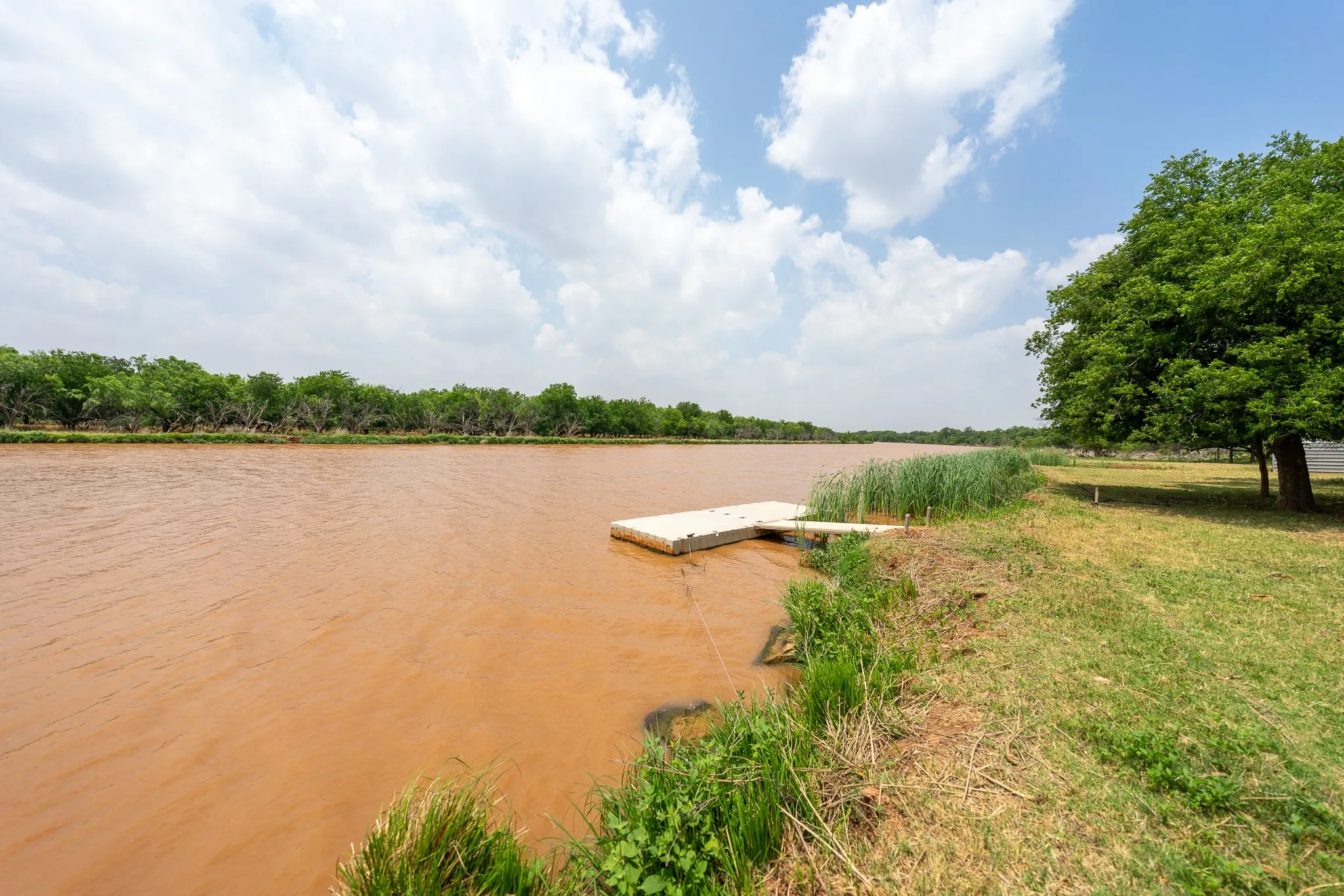 Farm For Sale in Jones County , 2990 County Rd 205, Lueders, Texas 79533, 4 Bedroom, 3 Bathroom, Garage spaces, 3,017 Sqft, built in 2006, mls#21371476, Real Estate Agent in Lueders, Homes For Sale in Jones county, Homes For Sale in Lueders, Realtor in Lueders Texas, Real Estate Brokerage Independent Realty Texas, Luminita Cordes Realtor
