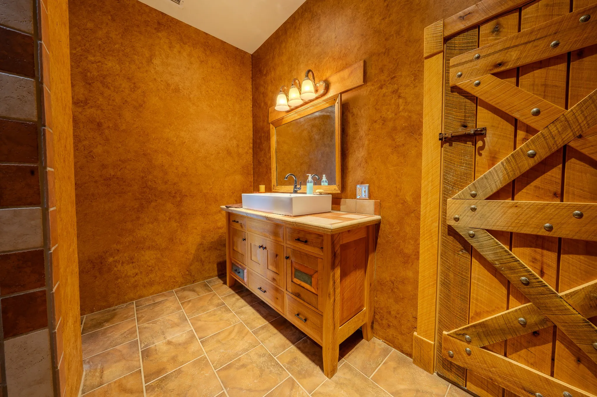Farm For Sale in Jones County , 2990 County Rd 205, Lueders, Texas 79533, 4 Bedroom, 3 Bathroom, Garage spaces, 3,017 Sqft, built in 2006, mls#21371476, Real Estate Agent in Lueders, Homes For Sale in Jones county, Homes For Sale in Lueders, Realtor in Lueders Texas, Real Estate Brokerage Independent Realty Texas, Luminita Cordes Realtor
