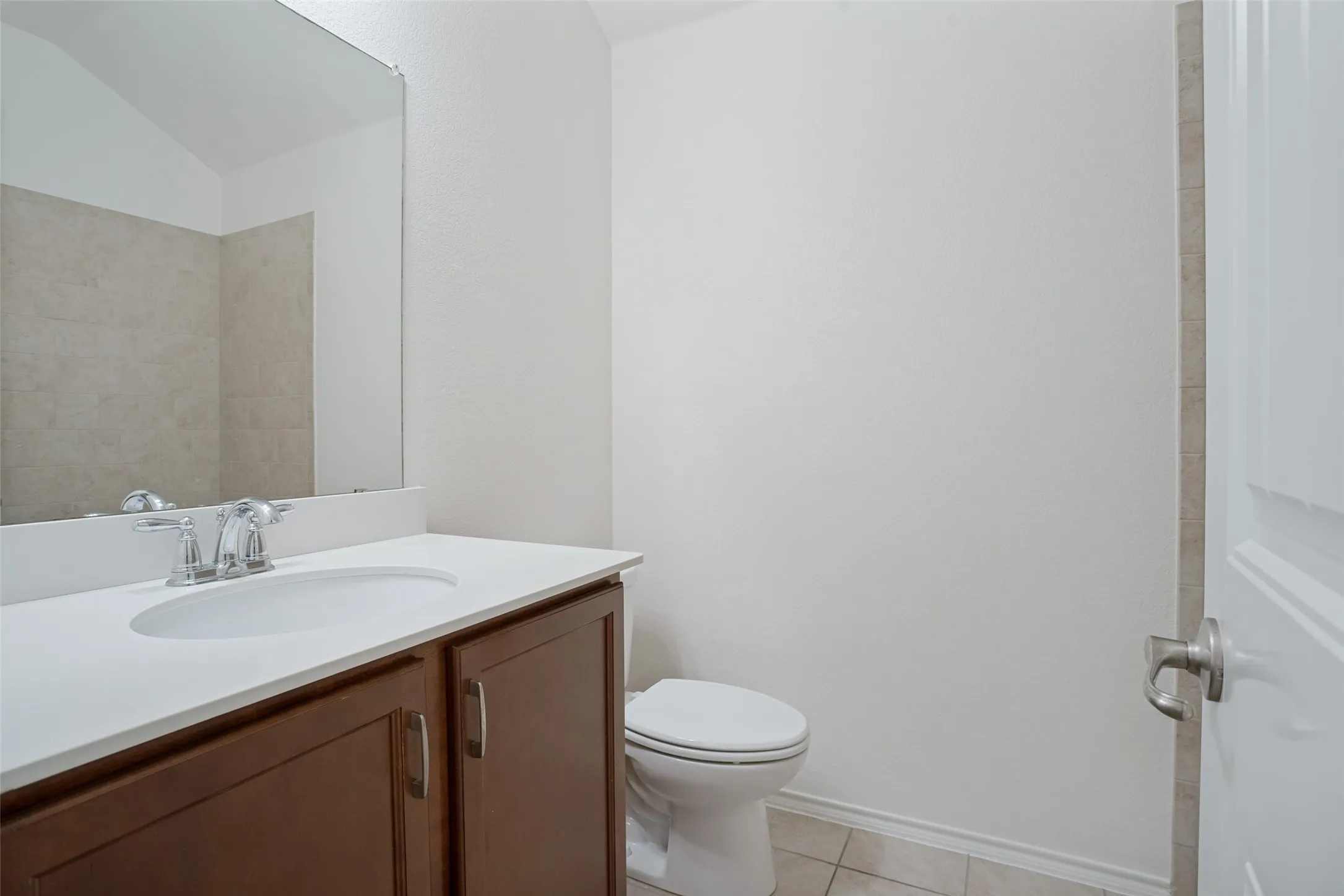 Single Family Residence For Sale in Collin County , 1314 Coleman Drive, Melissa, Texas 75454, 3 Bedroom, 2 Bathroom, 2 Garage spaces, 1,532 Sqft, built in 2015, mls#21371477, Real Estate Agent in Melissa, Homes For Sale in Collin county, Homes For Sale in Melissa, Realtor in Melissa Texas, Real Estate Brokerage Independent Realty Texas, Luminita Cordes Realtor
