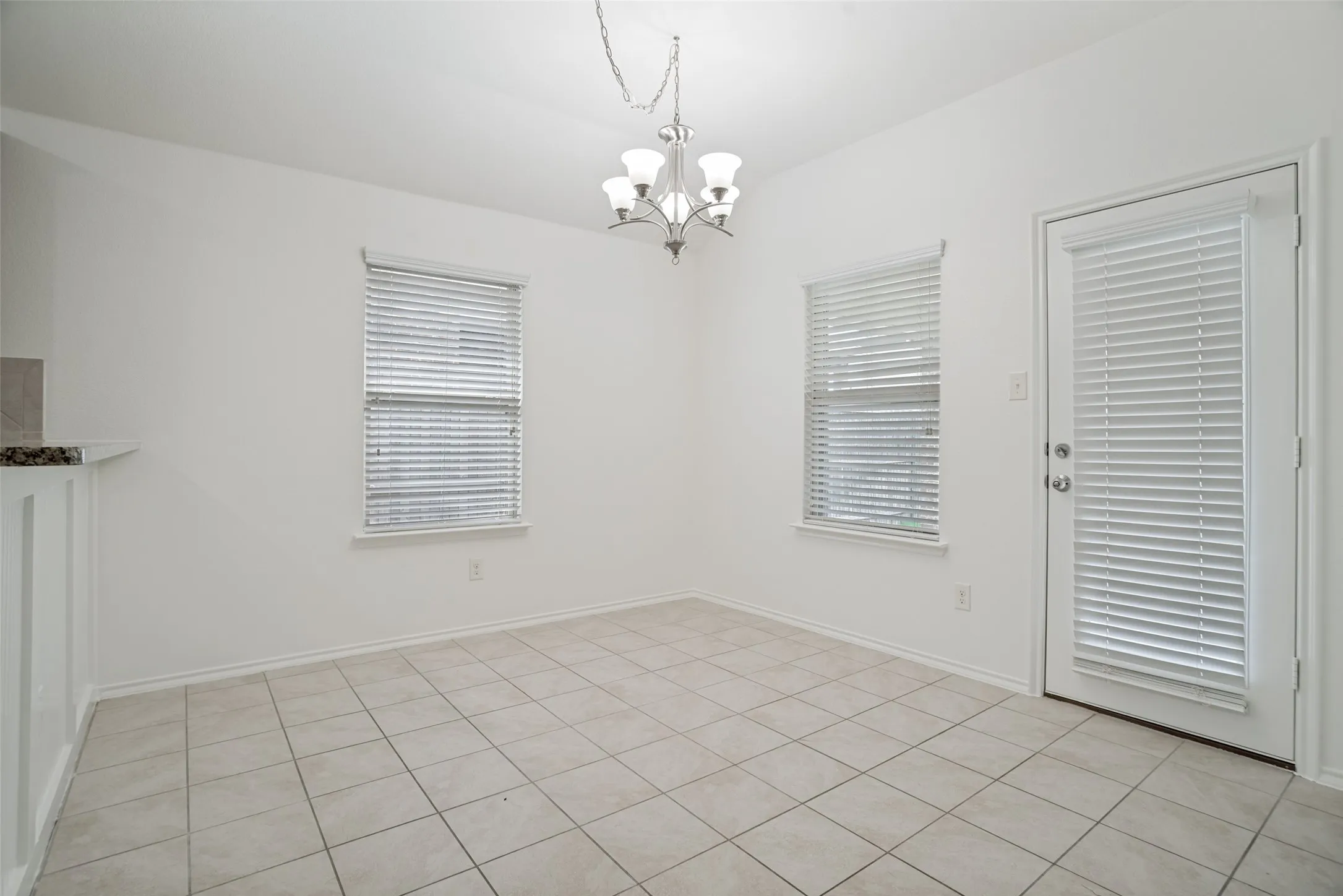 Single Family Residence For Sale in Collin County , 1314 Coleman Drive, Melissa, Texas 75454, 3 Bedroom, 2 Bathroom, 2 Garage spaces, 1,532 Sqft, built in 2015, mls#21371477, Real Estate Agent in Melissa, Homes For Sale in Collin county, Homes For Sale in Melissa, Realtor in Melissa Texas, Real Estate Brokerage Independent Realty Texas, Luminita Cordes Realtor