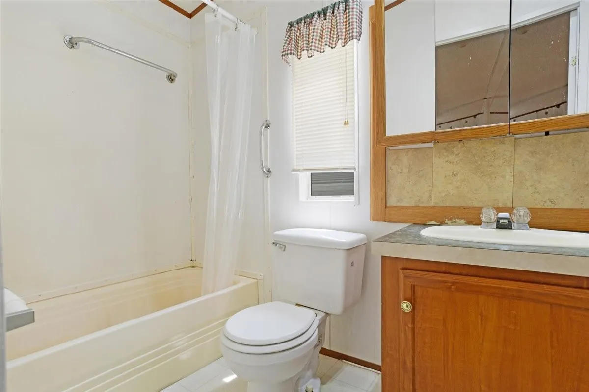 Bathroom 2