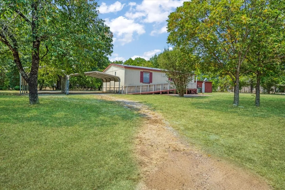 Mobile Home For Sale in Grayson County , 4034 Bethany Road, Sherman, Texas 75090, 3 Bedroom, 2 Bathroom, Garage spaces, 1,120 Sqft, built in 2001, mls#21370575, Real Estate Agent in Sherman, Homes For Sale in Grayson county, Homes For Sale in Sherman, Realtor in Sherman Texas, Real Estate Brokerage Independent Realty Texas, Luminita Cordes Realtor