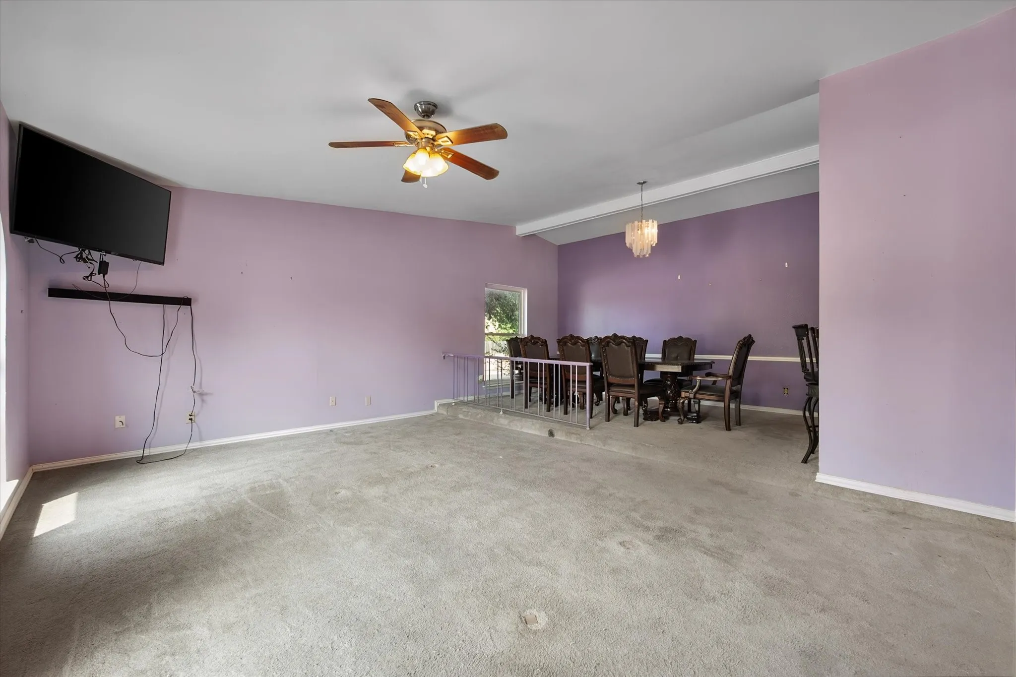 Single Family Residence For Sale in Tarrant County , 7501 Weatherwood Court, Fort Worth, Texas 76133, 4 Bedroom, 3 Bathroom, 2 Garage spaces, 2,237 Sqft, built in 1978, mls#21371478, Real Estate Agent in Fort Worth, Homes For Sale in Tarrant county, Homes For Sale in Fort Worth, Realtor in Fort Worth Texas, Real Estate Brokerage Independent Realty Texas, Luminita Cordes Realtor