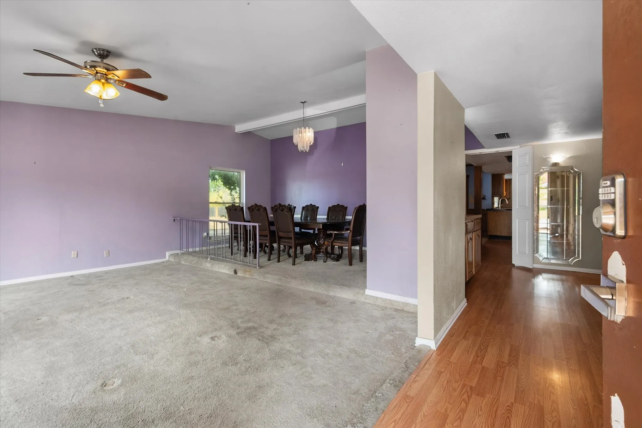 Single Family Residence For Sale in Tarrant County , 7501 Weatherwood Court, Fort Worth, Texas 76133, 4 Bedroom, 3 Bathroom, 2 Garage spaces, 2,237 Sqft, built in 1978, mls#21371478, Real Estate Agent in Fort Worth, Homes For Sale in Tarrant county, Homes For Sale in Fort Worth, Realtor in Fort Worth Texas, Real Estate Brokerage Independent Realty Texas, Luminita Cordes Realtor