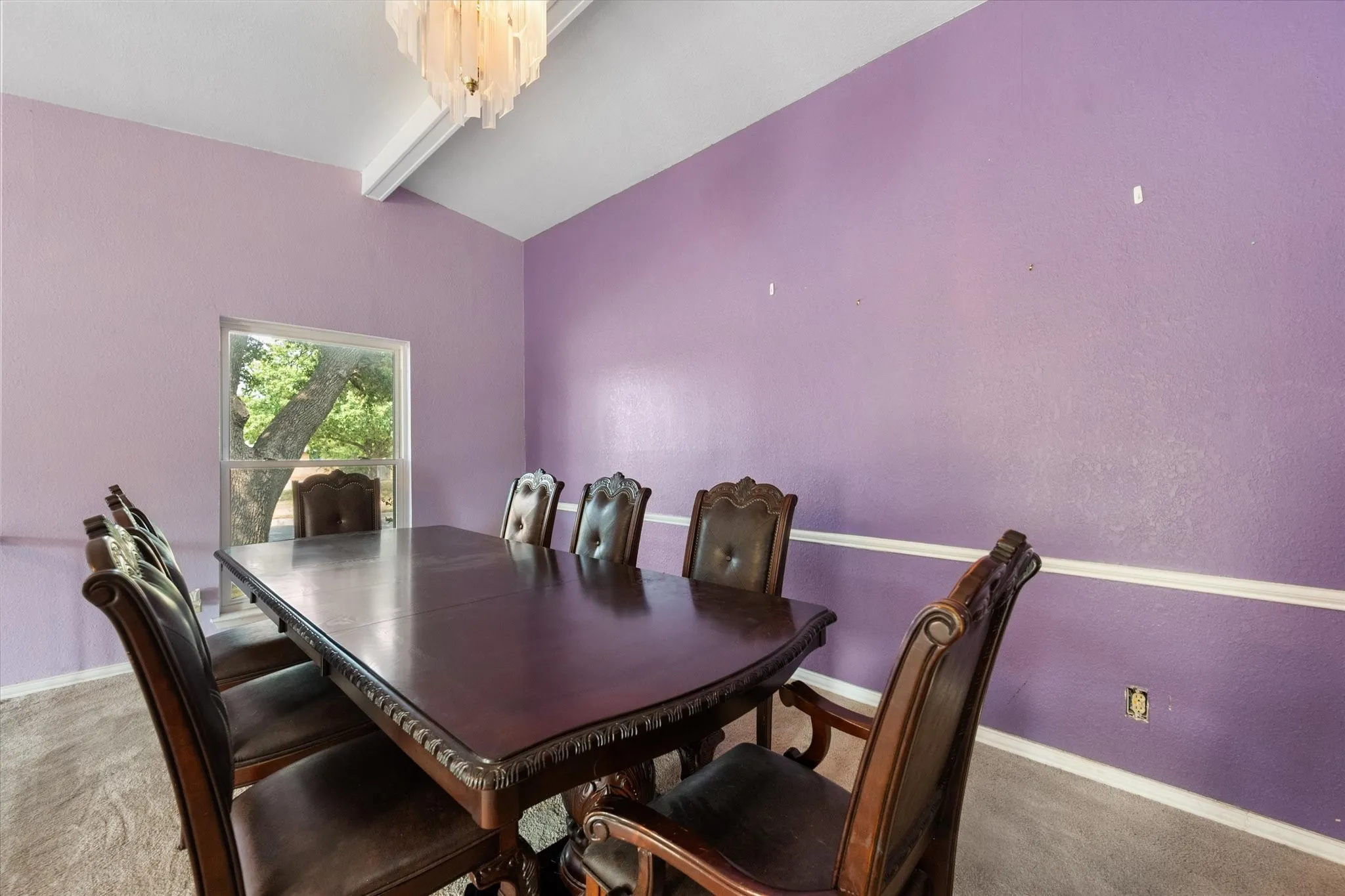 Single Family Residence For Sale in Tarrant County , 7501 Weatherwood Court, Fort Worth, Texas 76133, 4 Bedroom, 3 Bathroom, 2 Garage spaces, 2,237 Sqft, built in 1978, mls#21371478, Real Estate Agent in Fort Worth, Homes For Sale in Tarrant county, Homes For Sale in Fort Worth, Realtor in Fort Worth Texas, Real Estate Brokerage Independent Realty Texas, Luminita Cordes Realtor