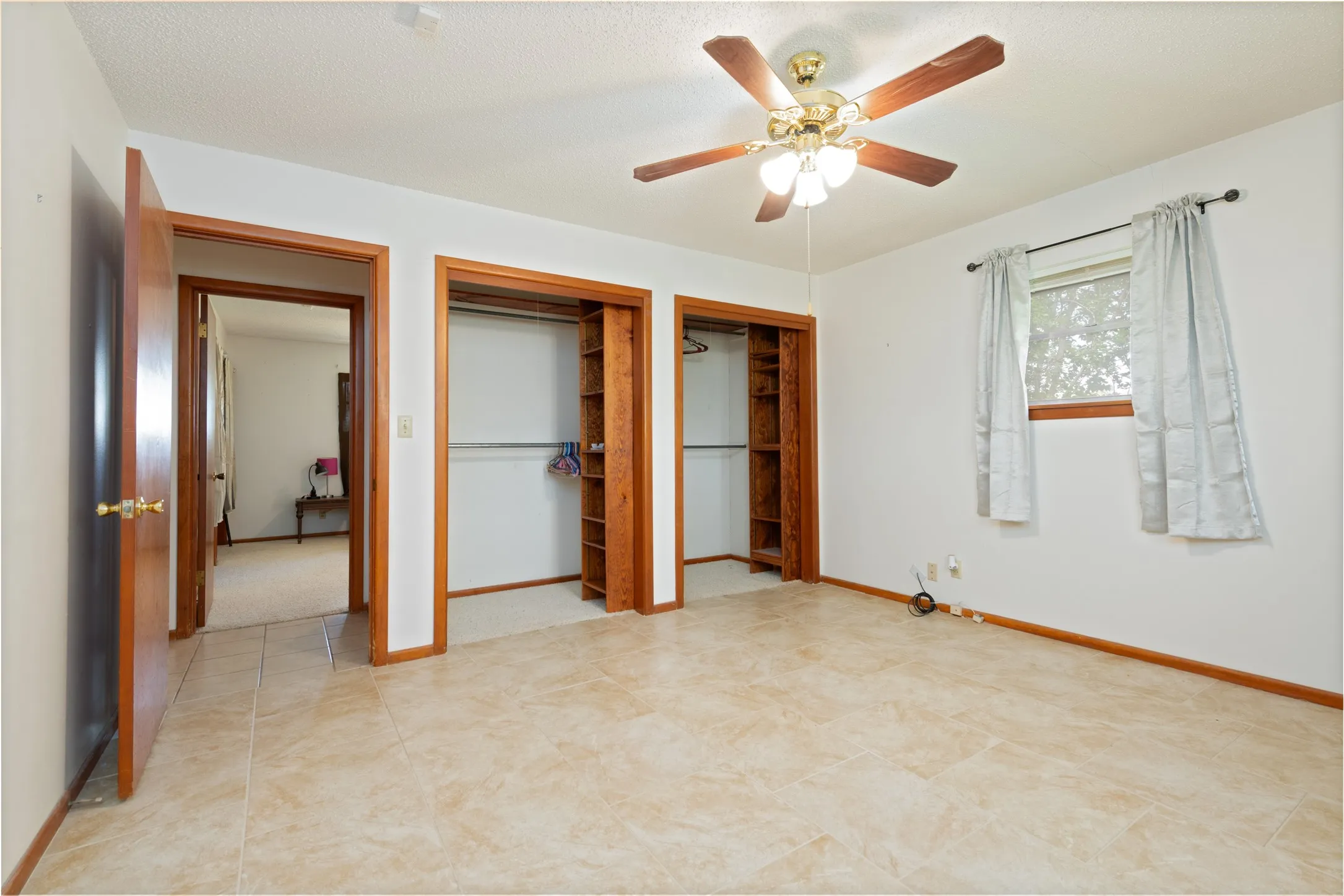 Single Family Residence For Rent in Taylor County , 109 Clark Road, Abilene, Texas 79602, 3 Bedroom, 2 Bathroom, 1 Garage spaces, 1,700 Sqft, built in 1959, mls#21371441, Real Estate Agent in Abilene, Homes For Rent in Taylor county, Homes For Rent in Abilene, Realtor in Abilene Texas, Real Estate Brokerage Independent Realty Texas, Luminita Cordes Realtor
