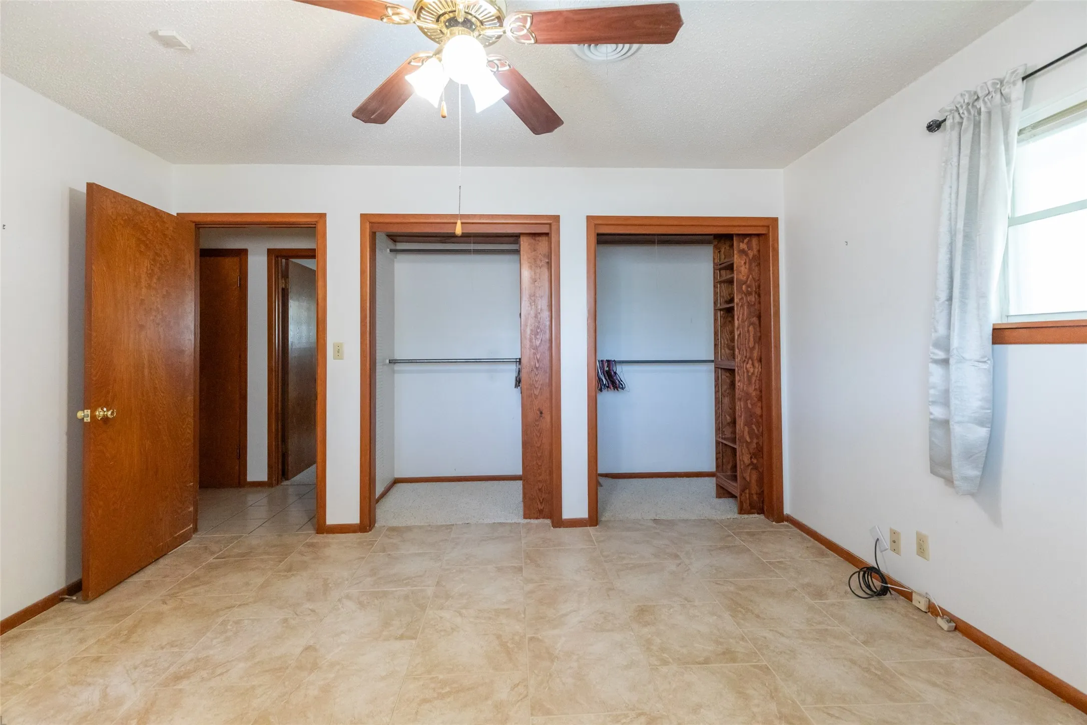 Single Family Residence For Rent in Taylor County , 109 Clark Road, Abilene, Texas 79602, 3 Bedroom, 2 Bathroom, 1 Garage spaces, 1,700 Sqft, built in 1959, mls#21371441, Real Estate Agent in Abilene, Homes For Rent in Taylor county, Homes For Rent in Abilene, Realtor in Abilene Texas, Real Estate Brokerage Independent Realty Texas, Luminita Cordes Realtor