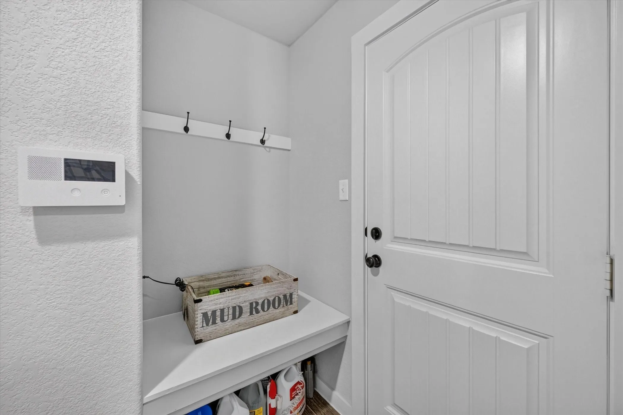 Single Family Residence For Sale in Tarrant County , 705 Phillips Court, Mansfield, Texas 76063, 3 Bedroom, 2 Bathroom, 2 Garage spaces, 1,827 Sqft, built in 2018, mls#21371427, Real Estate Agent in Mansfield, Homes For Sale in Tarrant county, Homes For Sale in Mansfield, Realtor in Mansfield Texas, Real Estate Brokerage Independent Realty Texas, Luminita Cordes Realtor