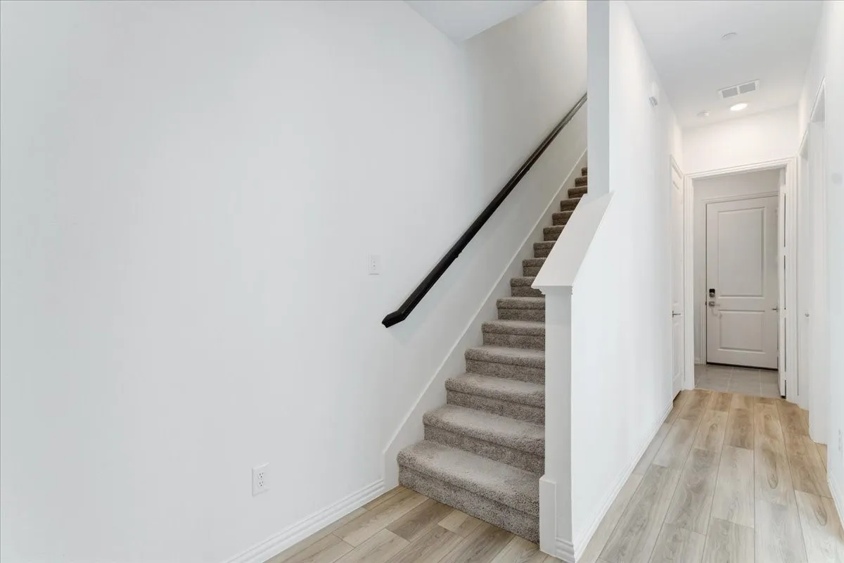 Townhouse For Sale in Collin County , 2223 Adena Springs Drive, Allen, Texas 75013, 3 Bedroom, 4 Bathroom, 2 Garage spaces, 2,156 Sqft, built in 2022, mls#21371465, Real Estate Agent in Allen, Homes For Sale in Collin county, Homes For Sale in Allen, Realtor in Allen Texas, Real Estate Brokerage Independent Realty Texas, Luminita Cordes Realtor