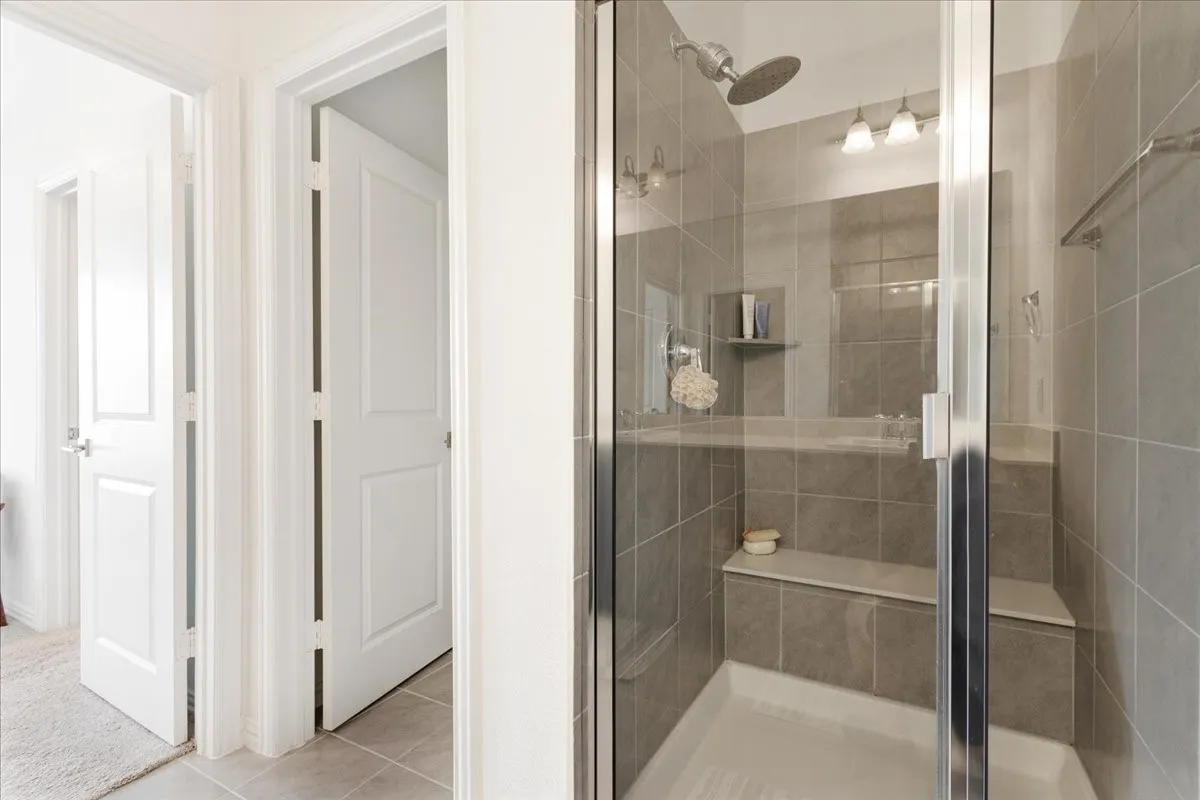 Townhouse For Sale in Collin County , 2223 Adena Springs Drive, Allen, Texas 75013, 3 Bedroom, 4 Bathroom, 2 Garage spaces, 2,156 Sqft, built in 2022, mls#21371465, Real Estate Agent in Allen, Homes For Sale in Collin county, Homes For Sale in Allen, Realtor in Allen Texas, Real Estate Brokerage Independent Realty Texas, Luminita Cordes Realtor