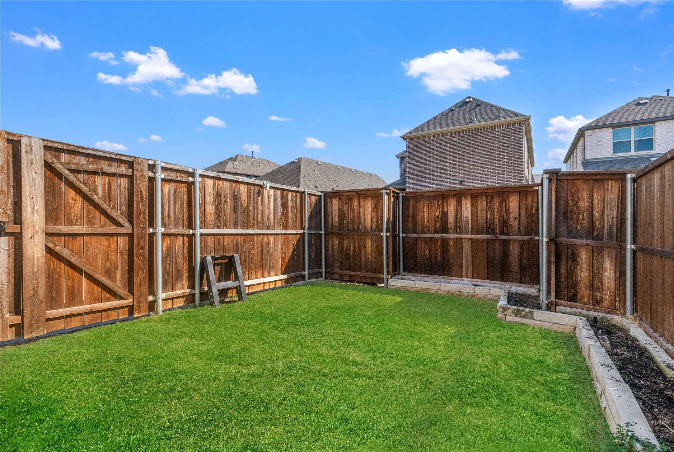 Single Family Residence For Sale in Dallas County , 12778 Friar Street, Farmers Branch, Texas 75234, 4 Bedroom, 4 Bathroom, 2 Garage spaces, 2,510 Sqft, built in 2021, mls#21368387, Real Estate Agent in Farmers Branch, Homes For Sale in Dallas county, Homes For Sale in Farmers Branch, Realtor in Farmers Branch Texas, Real Estate Brokerage Independent Realty Texas, Luminita Cordes Realtor