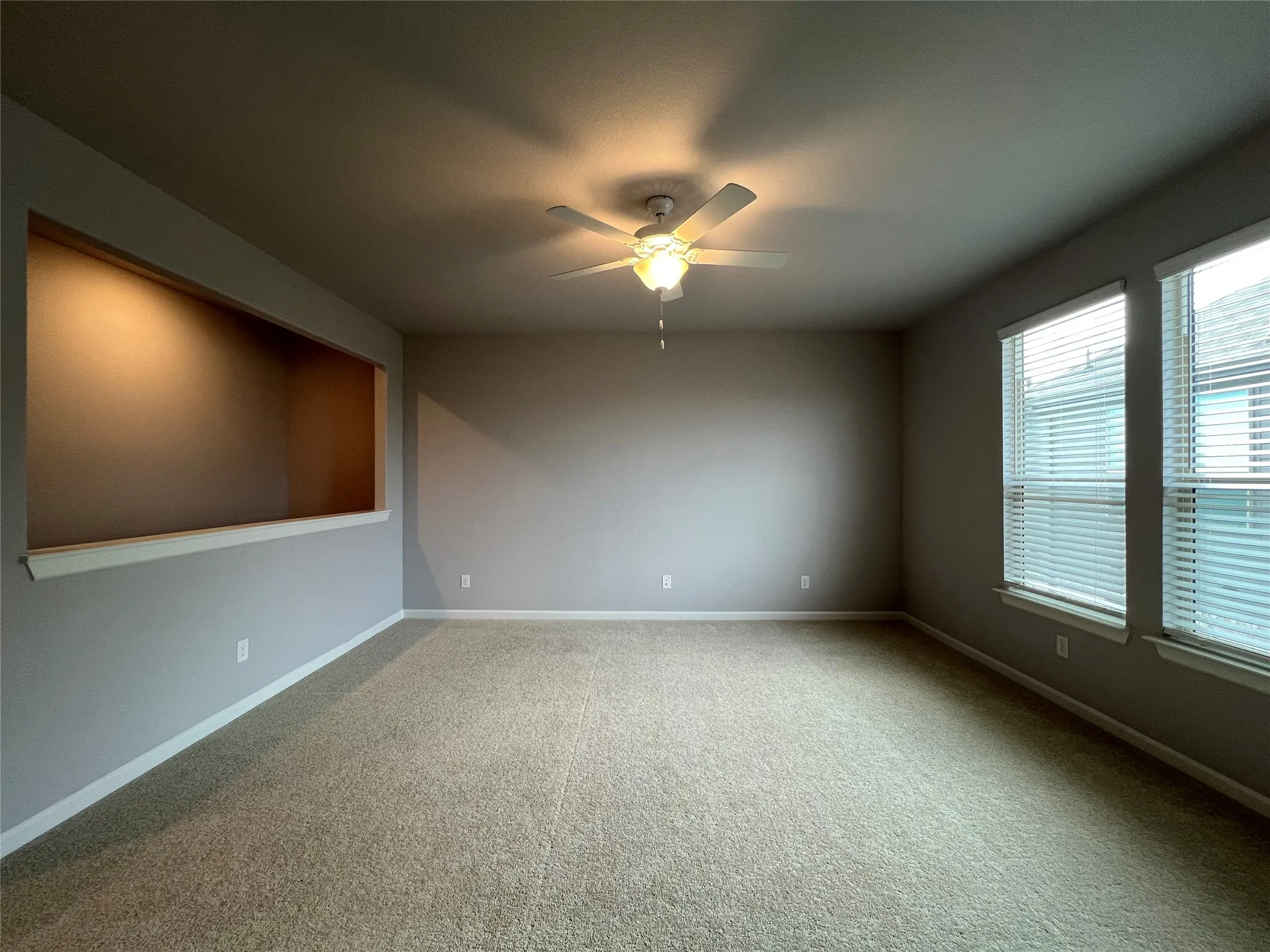 Single Family Residence For Rent in Tarrant County , 4805 Porque Court, Fort Worth, Texas 76244, 5 Bedroom, 3 Bathroom, 2 Garage spaces, 3,072 Sqft, built in 2021, mls#21371490, Real Estate Agent in Fort Worth, Homes For Rent in Tarrant county, Homes For Rent in Fort Worth, Realtor in Fort Worth Texas, Real Estate Brokerage Independent Realty Texas, Luminita Cordes Realtor