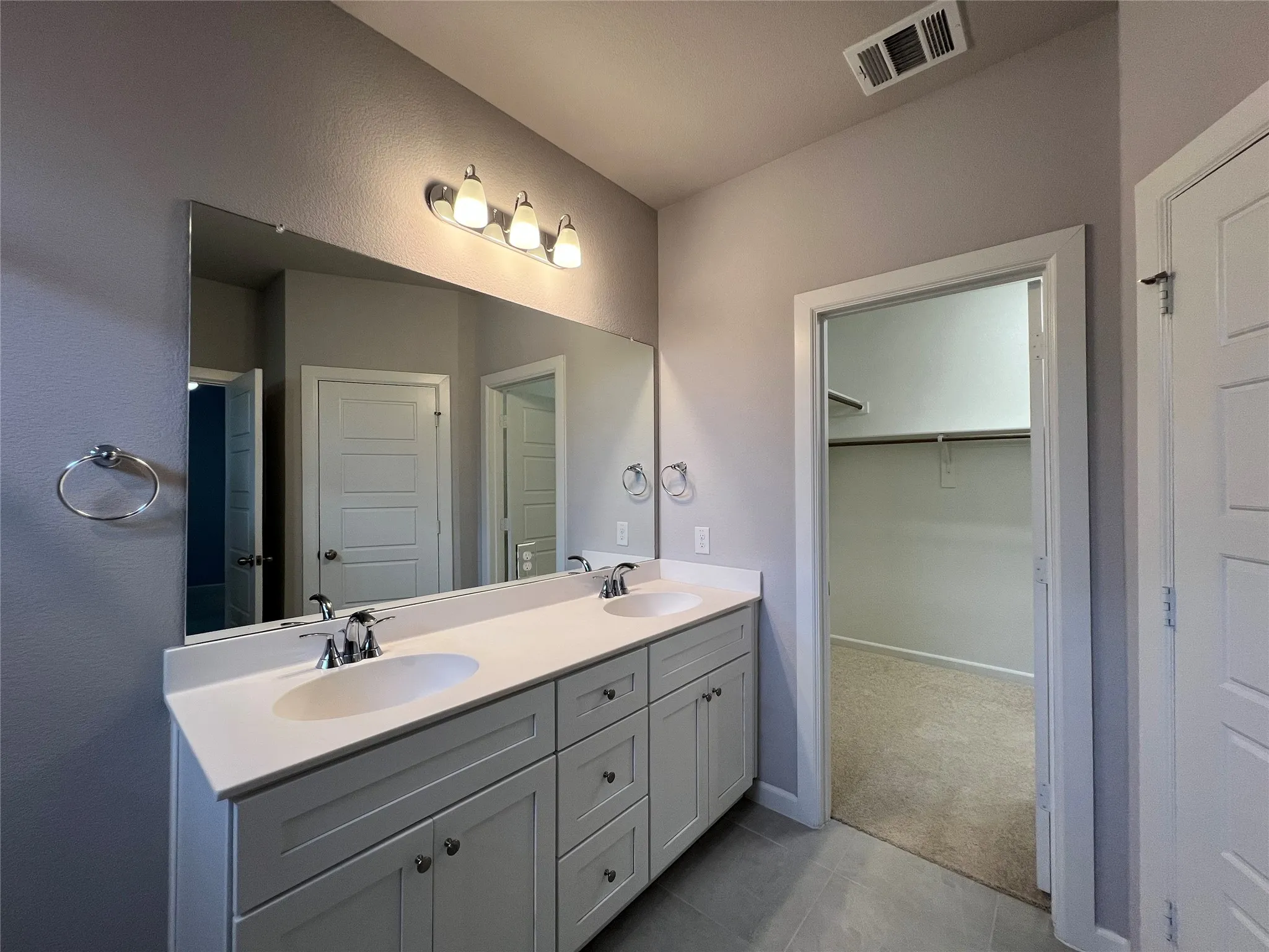 Single Family Residence For Rent in Tarrant County , 4805 Porque Court, Fort Worth, Texas 76244, 5 Bedroom, 3 Bathroom, 2 Garage spaces, 3,072 Sqft, built in 2021, mls#21371490, Real Estate Agent in Fort Worth, Homes For Rent in Tarrant county, Homes For Rent in Fort Worth, Realtor in Fort Worth Texas, Real Estate Brokerage Independent Realty Texas, Luminita Cordes Realtor