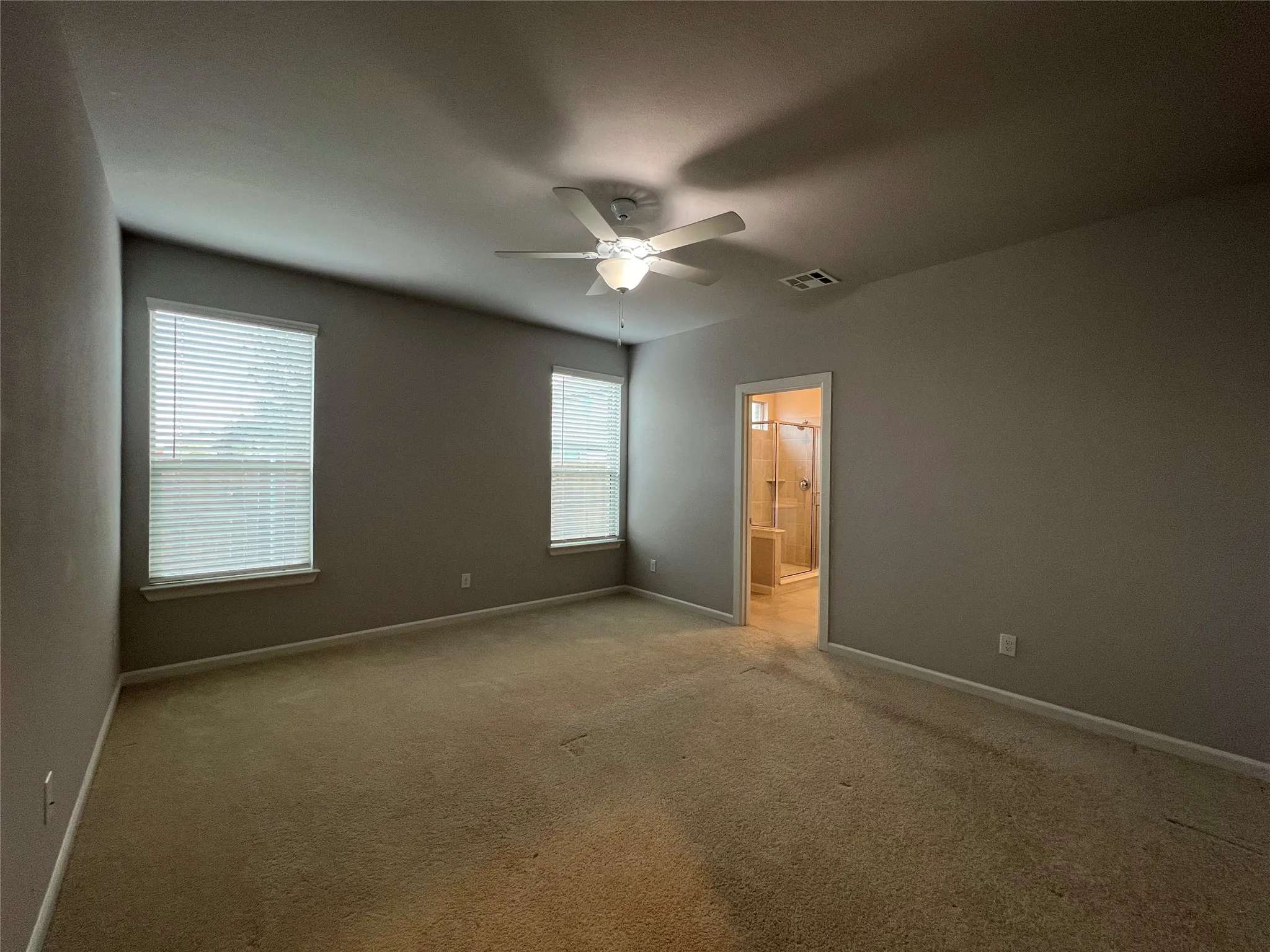 Single Family Residence For Rent in Tarrant County , 4805 Porque Court, Fort Worth, Texas 76244, 5 Bedroom, 3 Bathroom, 2 Garage spaces, 3,072 Sqft, built in 2021, mls#21371490, Real Estate Agent in Fort Worth, Homes For Rent in Tarrant county, Homes For Rent in Fort Worth, Realtor in Fort Worth Texas, Real Estate Brokerage Independent Realty Texas, Luminita Cordes Realtor