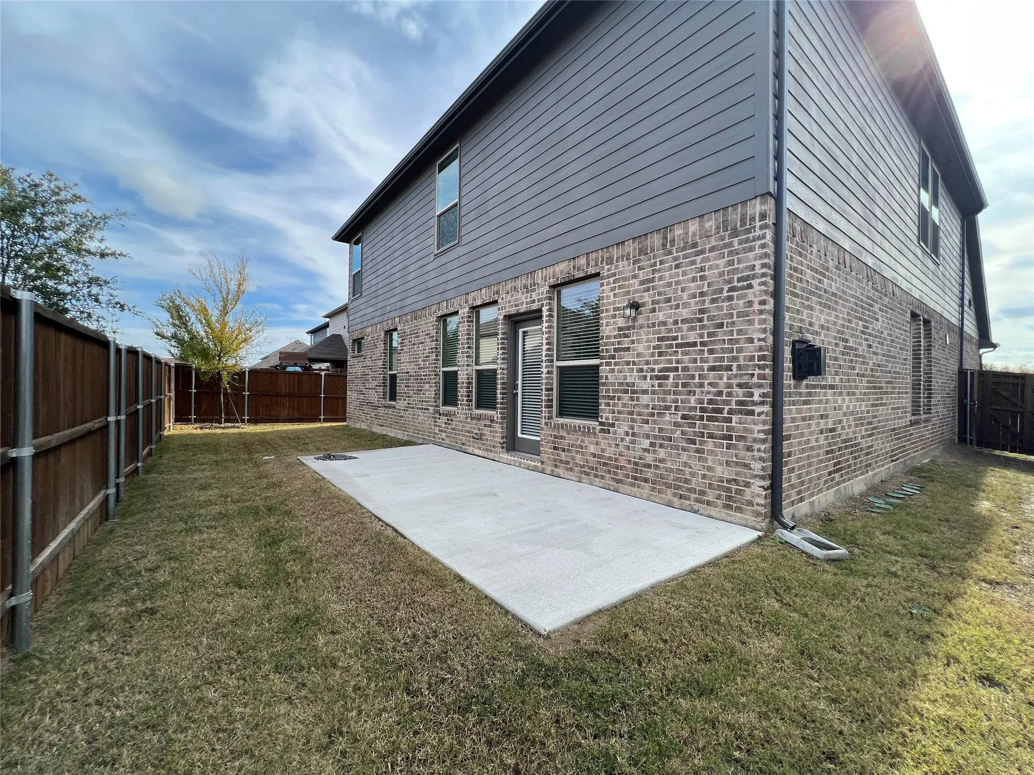 Single Family Residence For Rent in Tarrant County , 4805 Porque Court, Fort Worth, Texas 76244, 5 Bedroom, 3 Bathroom, 2 Garage spaces, 3,072 Sqft, built in 2021, mls#21371490, Real Estate Agent in Fort Worth, Homes For Rent in Tarrant county, Homes For Rent in Fort Worth, Realtor in Fort Worth Texas, Real Estate Brokerage Independent Realty Texas, Luminita Cordes Realtor