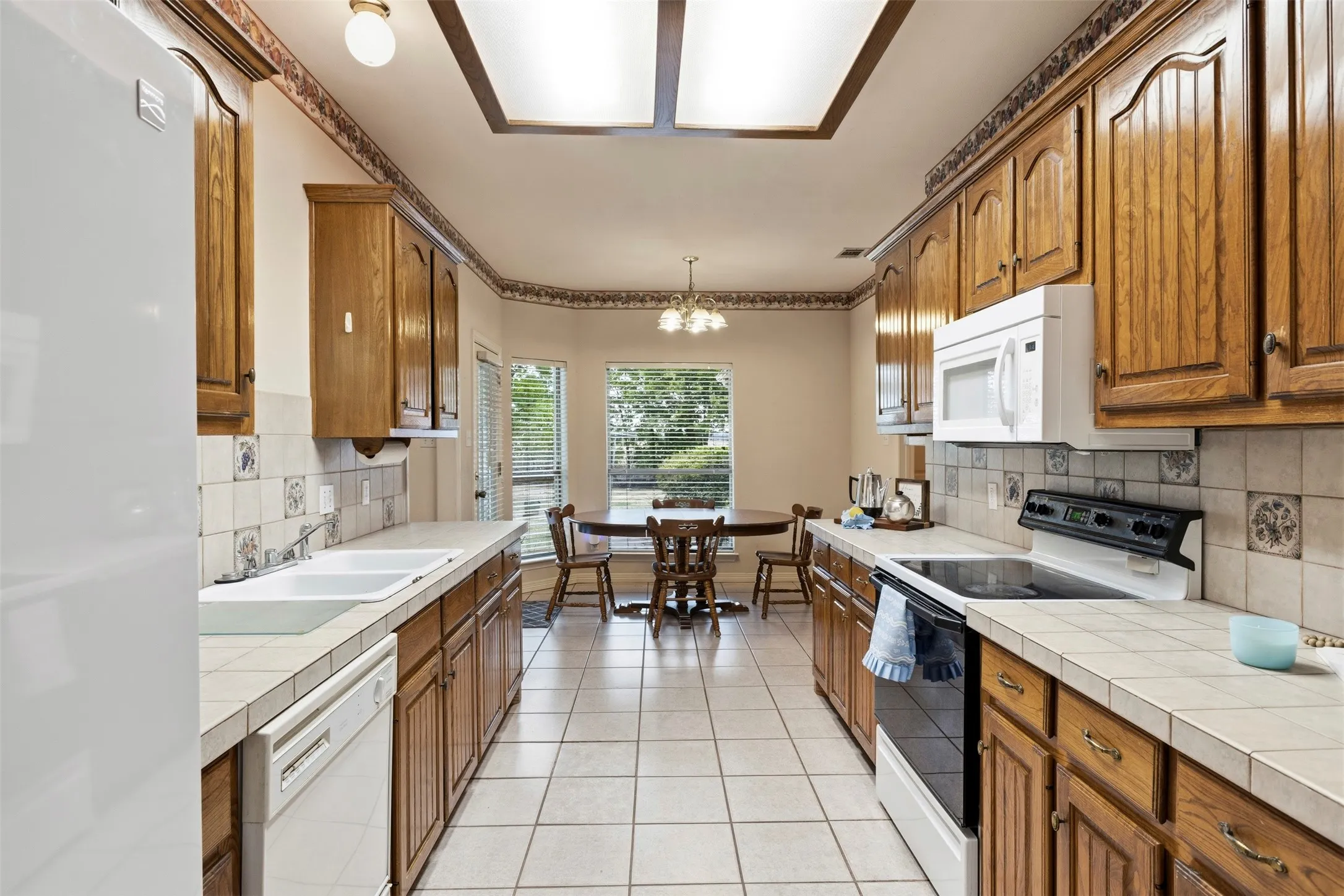 Love the natural light in this area.  Plus enjoy the views of the yard.