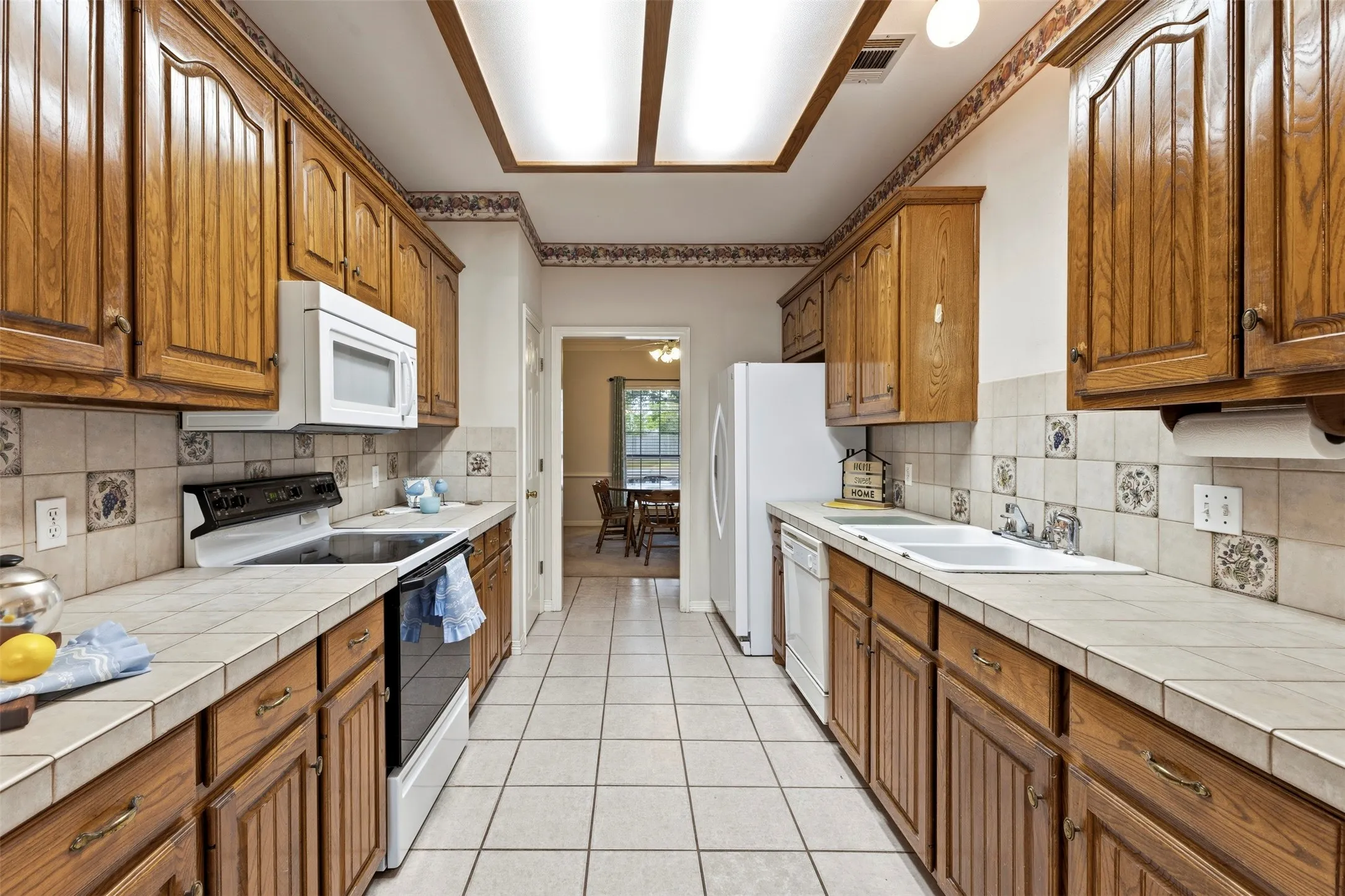 The back splash tiles add to the charm.