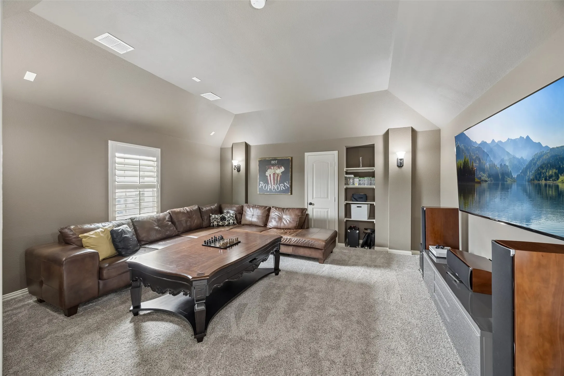 Single Family Residence For Sale in Collin County , 1806 Reynolds Court, Allen, Texas 75002, 5 Bedroom, 5 Bathroom, 3 Garage spaces, 4,885 Sqft, built in 2008, mls#21355483, Real Estate Agent in Allen, Homes For Sale in Collin county, Homes For Sale in Allen, Realtor in Allen Texas, Real Estate Brokerage Independent Realty Texas, Luminita Cordes Realtor