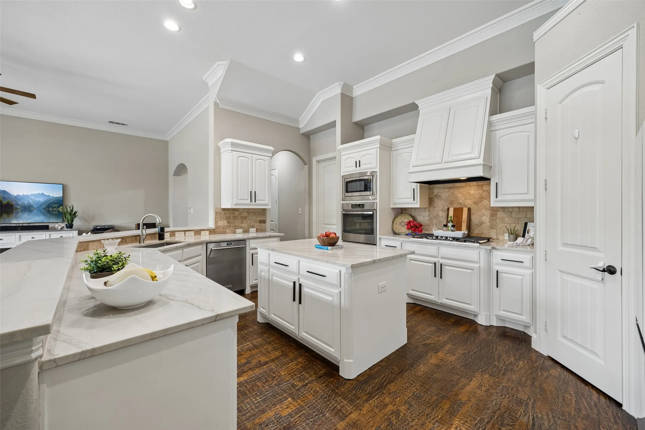 Single Family Residence For Sale in Collin County , 1806 Reynolds Court, Allen, Texas 75002, 5 Bedroom, 5 Bathroom, 3 Garage spaces, 4,885 Sqft, built in 2008, mls#21355483, Real Estate Agent in Allen, Homes For Sale in Collin county, Homes For Sale in Allen, Realtor in Allen Texas, Real Estate Brokerage Independent Realty Texas, Luminita Cordes Realtor