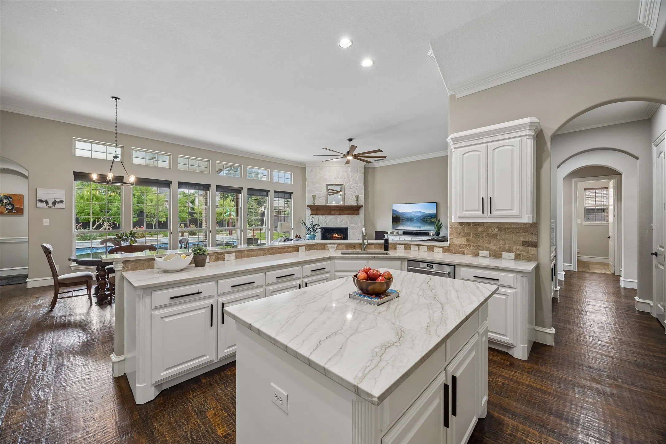 Single Family Residence For Sale in Collin County , 1806 Reynolds Court, Allen, Texas 75002, 5 Bedroom, 5 Bathroom, 3 Garage spaces, 4,885 Sqft, built in 2008, mls#21355483, Real Estate Agent in Allen, Homes For Sale in Collin county, Homes For Sale in Allen, Realtor in Allen Texas, Real Estate Brokerage Independent Realty Texas, Luminita Cordes Realtor