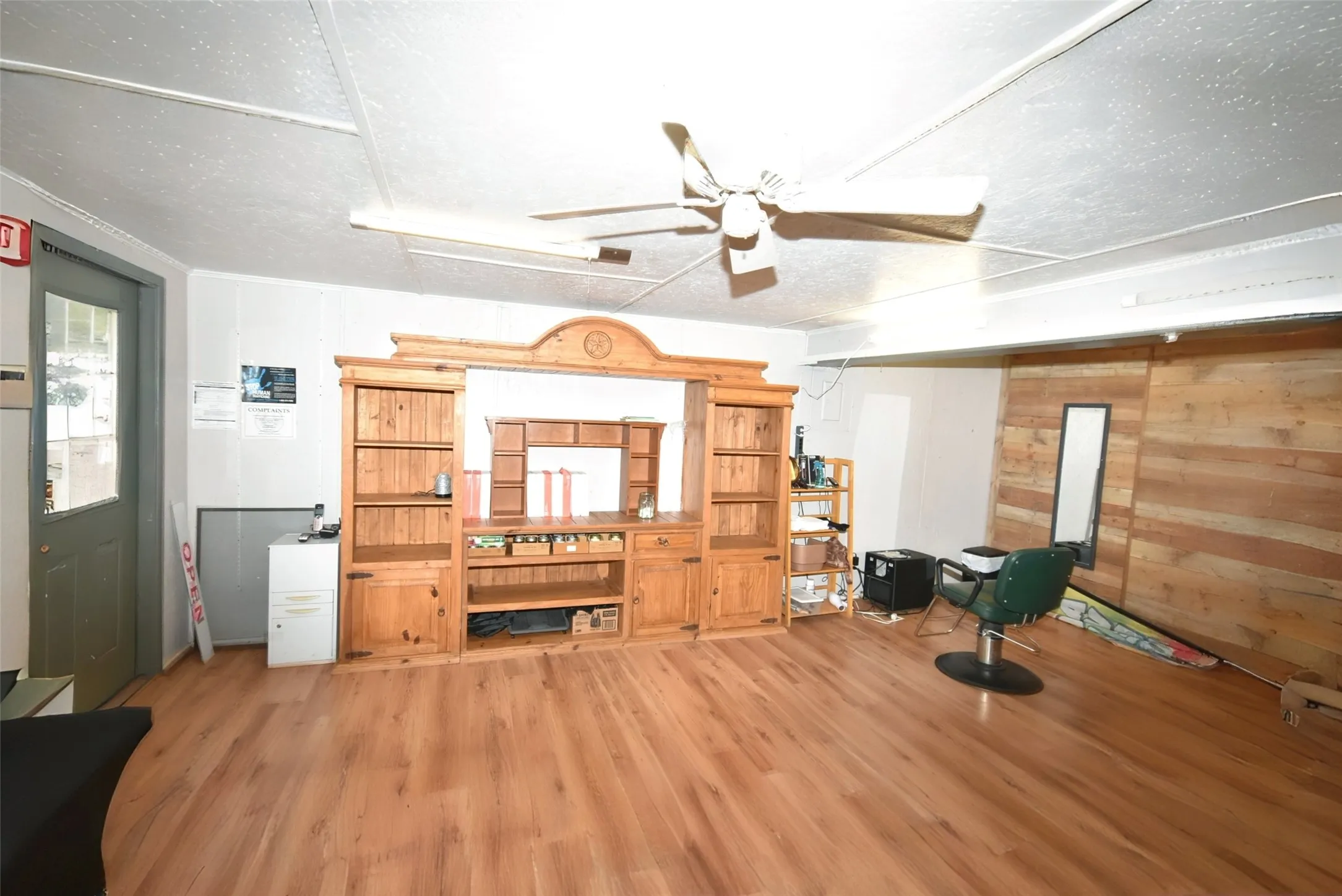 Business For Sale in Wood County , 415 W Bermuda Street, Quitman, Texas 75783, 0, 0, Garage spaces, 0 Sqft, built in 0, mls#21370039, Real Estate Agent in Quitman, Homes For Sale in Wood county, Homes For Sale in Quitman, Realtor in Quitman Texas, Real Estate Brokerage Independent Realty Texas, Luminita Cordes Realtor