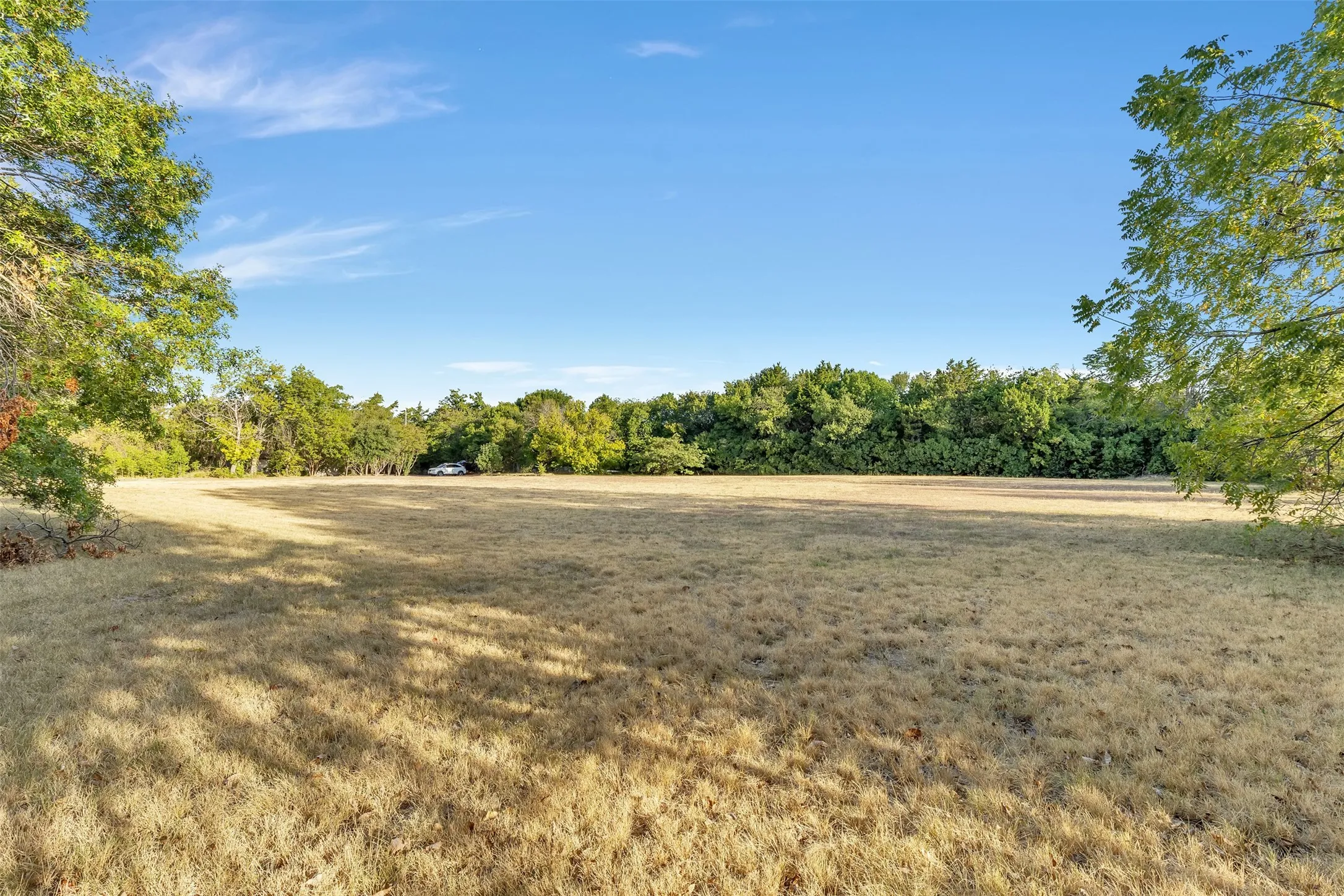 Unimproved Land For Sale in Dallas County , 501 W Red Bird Lane, Duncanville, Texas 75116, 0, 0, Garage spaces, 0 Sqft, built in 0, mls#21370260, Real Estate Agent in Duncanville, Homes For Sale in Dallas county, Homes For Sale in Duncanville, Realtor in Duncanville Texas, Real Estate Brokerage Independent Realty Texas, Luminita Cordes Realtor