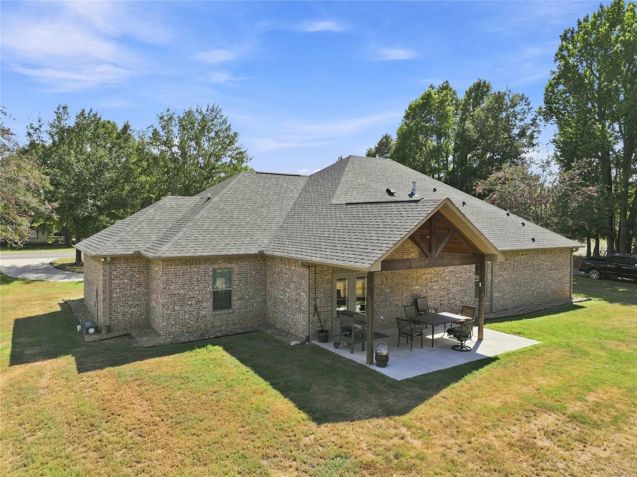 Single Family Residence For Sale in Bowie County , 1100 Fm 992 N, De Kalb, Texas 75559, 3 Bedroom, 3 Bathroom, 2 Garage spaces, 2,359 Sqft, built in 2021, mls#21370064, Real Estate Agent in De Kalb, Homes For Sale in Bowie county, Homes For Sale in De Kalb, Realtor in De Kalb Texas, Real Estate Brokerage Independent Realty Texas, Luminita Cordes Realtor