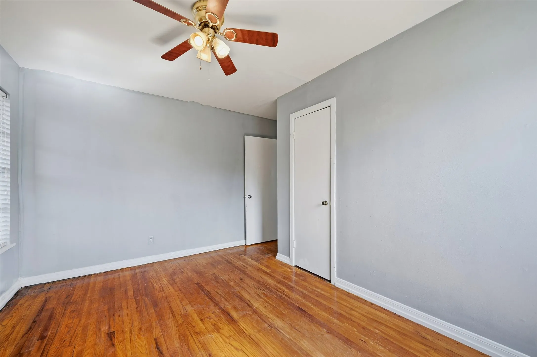 Single Family Residence For Sale in Grayson County , 636 S Andrews Avenue, Sherman, Texas 75090, 3 Bedroom, 1 Bathroom, Garage spaces, 1,014 Sqft, built in 1958, mls#21370398, Real Estate Agent in Sherman, Homes For Sale in Grayson county, Homes For Sale in Sherman, Realtor in Sherman Texas, Real Estate Brokerage Independent Realty Texas, Luminita Cordes Realtor